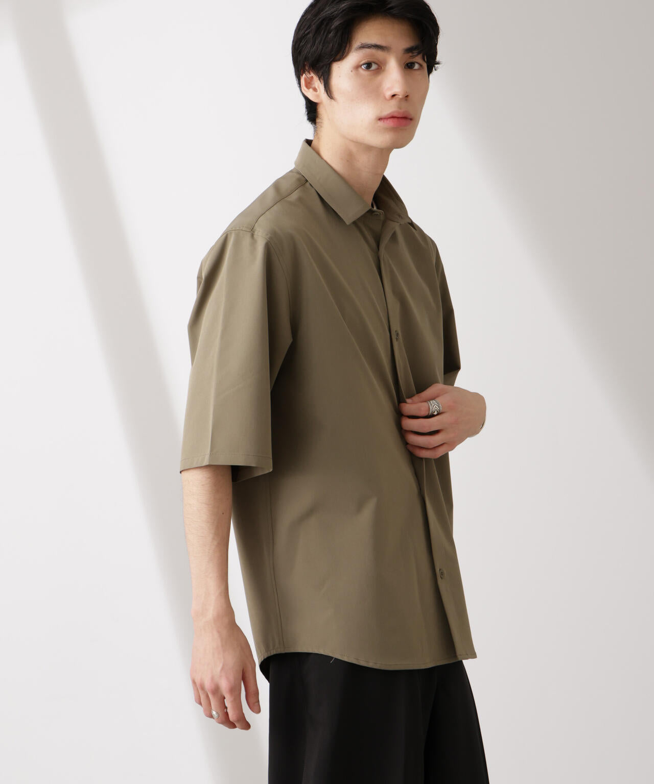 ライトウェイトストレッチ シャツ半袖 6725121206