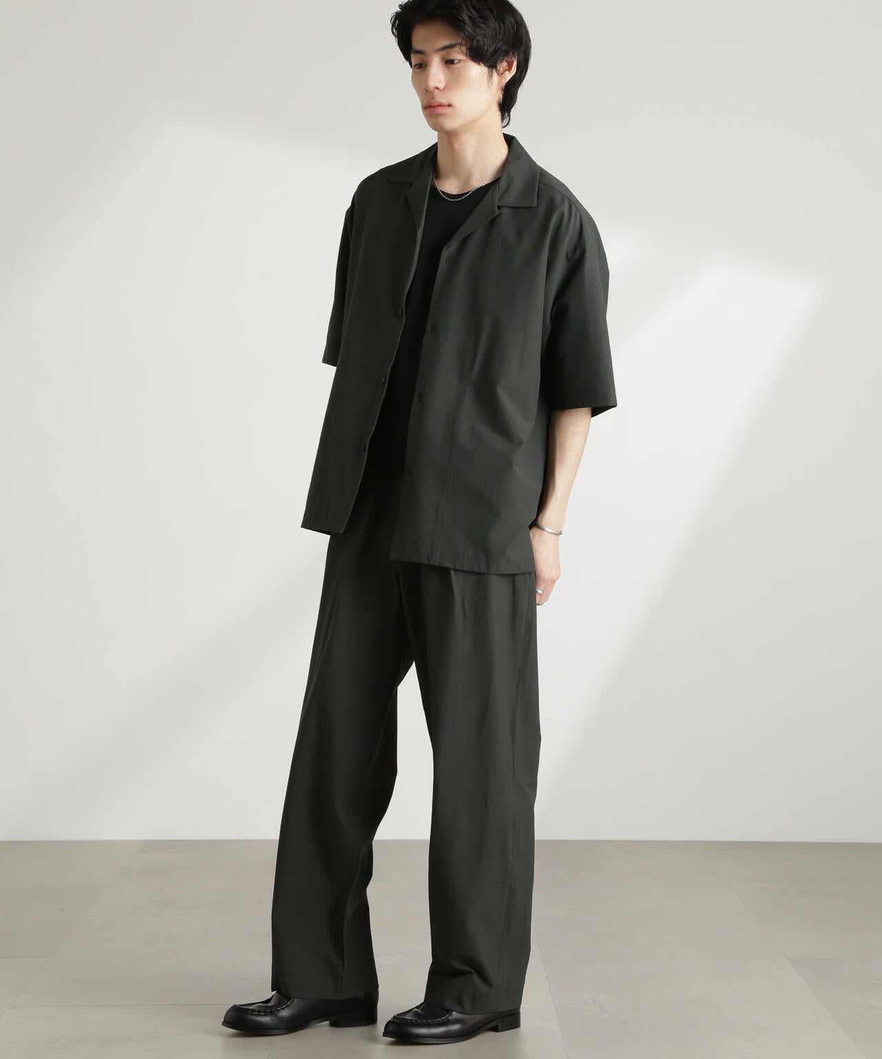 ストレッチワイドオープンカラーシャツ 半袖(セットアップ可) 6725121226