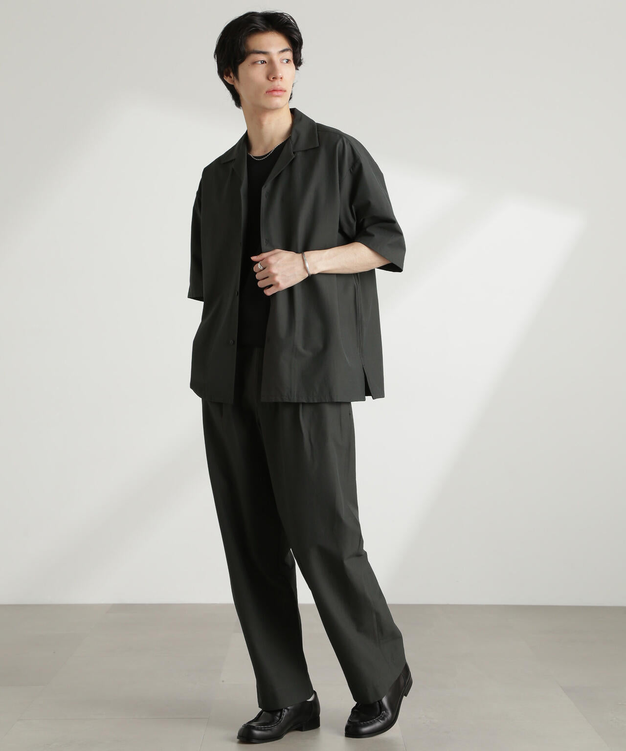 ストレッチワイドオープンカラーシャツ 半袖(セットアップ可) 6725121226