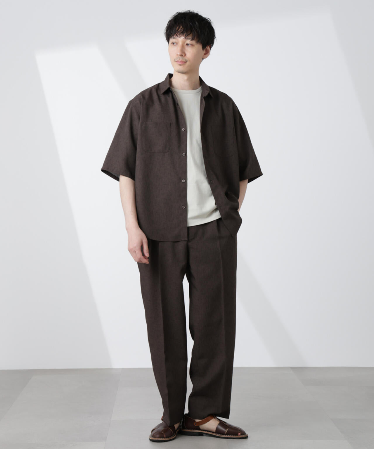 テックリネンリラックスタックテーパードパンツ 6725127217