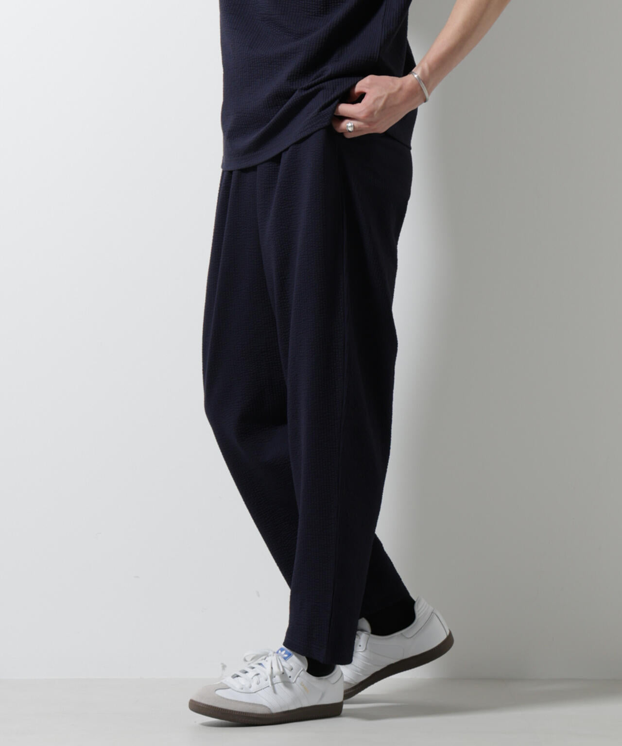 ジャージーサッカーワイドテーパードパンツ 6725127220