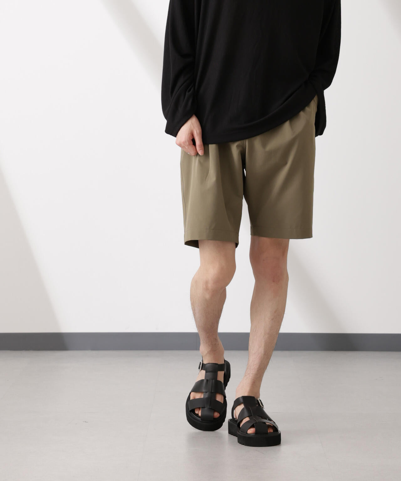 ライトウェイトストレッチ ショートパンツ(セットアップ可) 6725128201