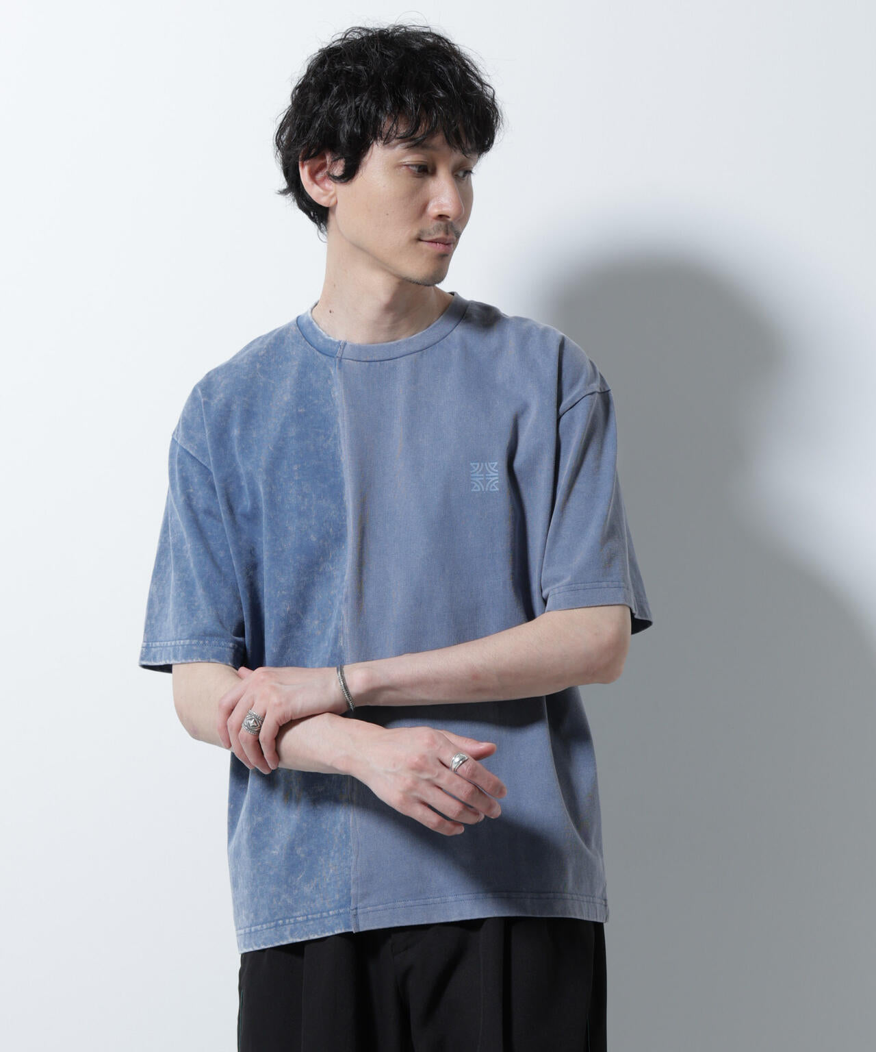「A-C-Z」2トーンピグメントTシャツ 半袖 6725224203