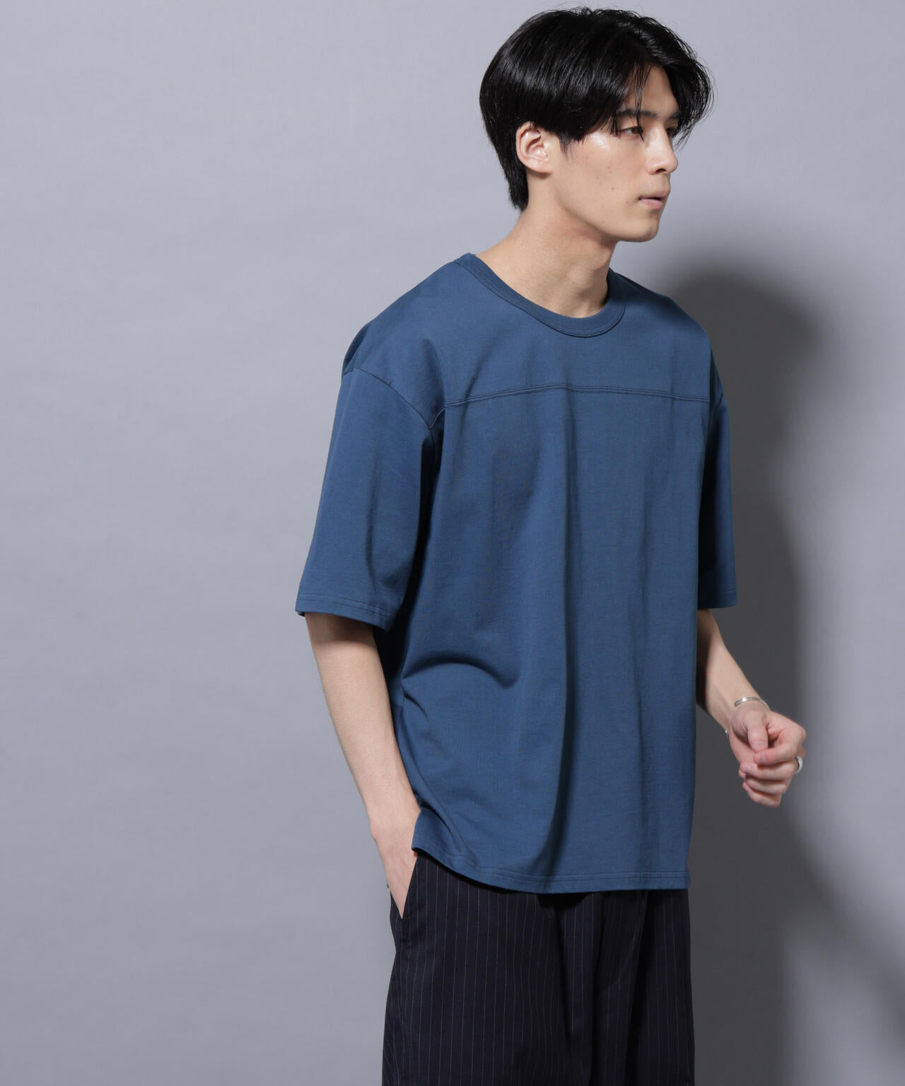 リラックスフットボールTシャツ 半袖 6725224211