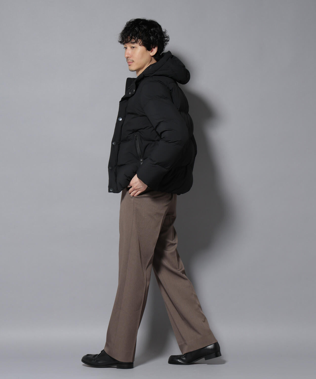 anewdown(R)フルダルステッチフーデット撥水ダウン 6726114202