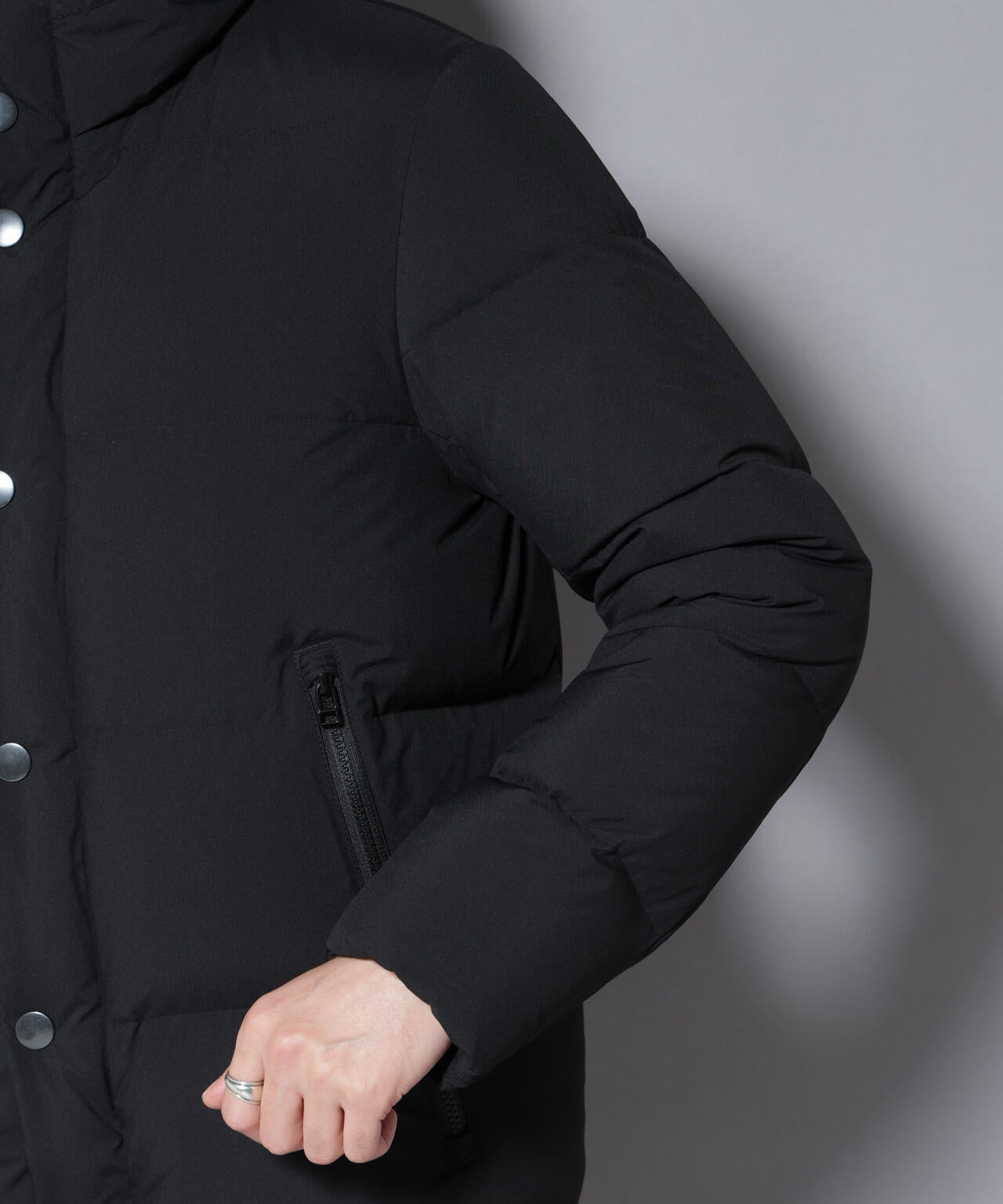 anewdown(R)フルダルステッチフーデット撥水ダウン 6726114202