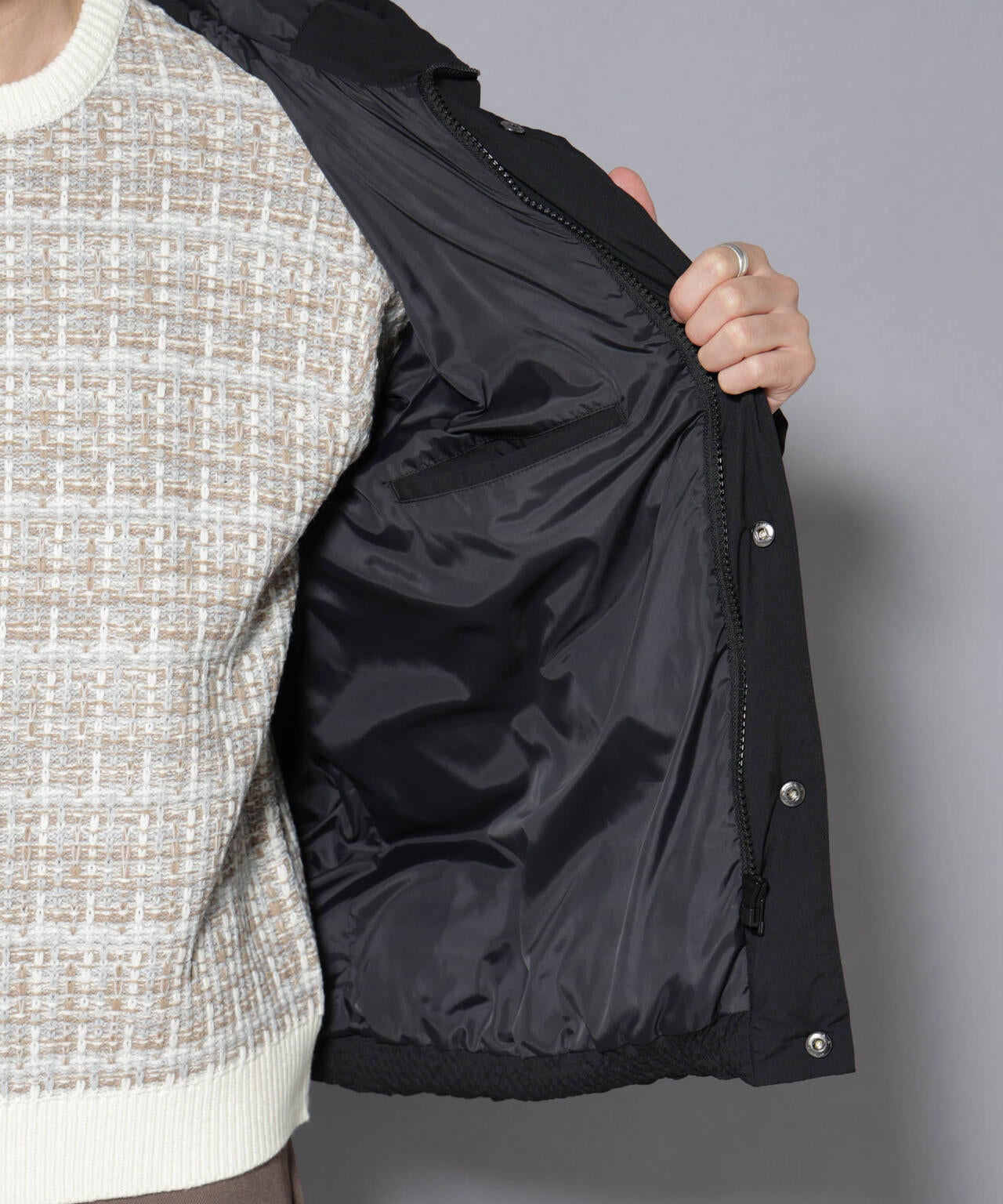 anewdown(R)フルダルステッチフーデット撥水ダウン 6726114202