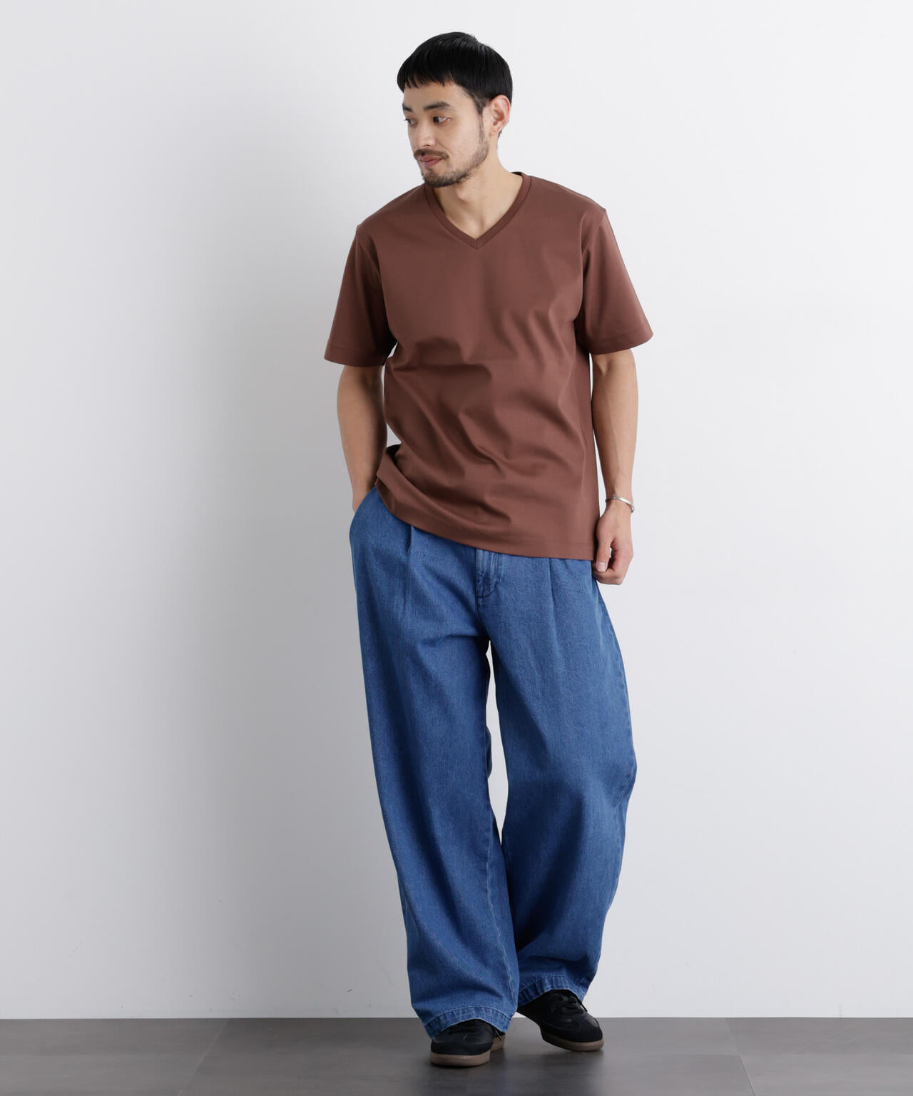 アンチスメル Vネック Tシャツ 半袖 6726124204