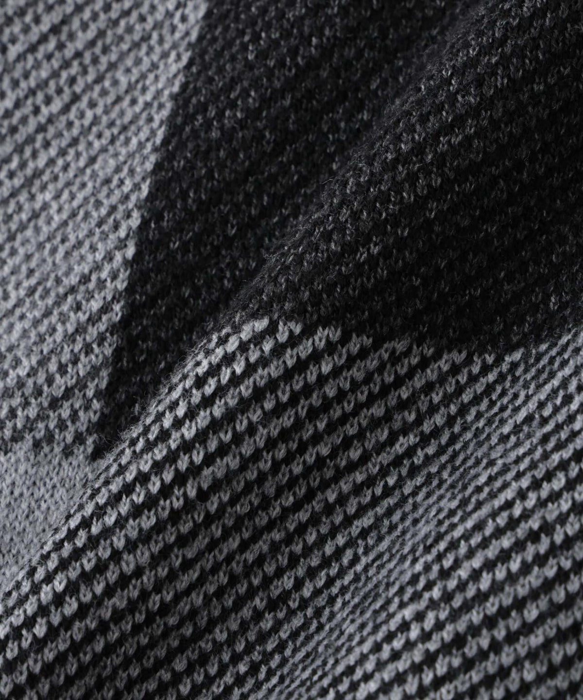 ブロックチェッククルーネックニット 6726222203
