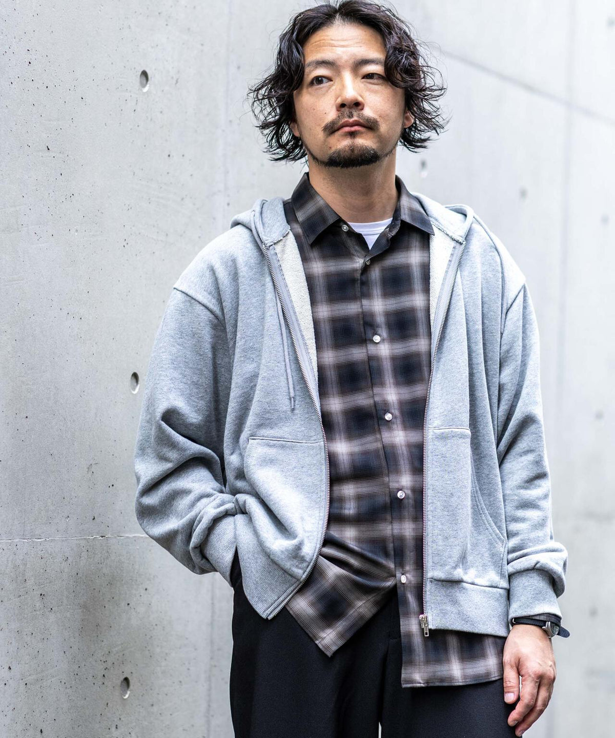 WEB限定/ワイドフィットスウェットZIPパーカー 6726223217