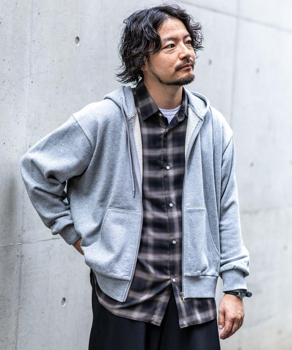 WEB限定/ワイドフィットスウェットZIPパーカー 6726223217