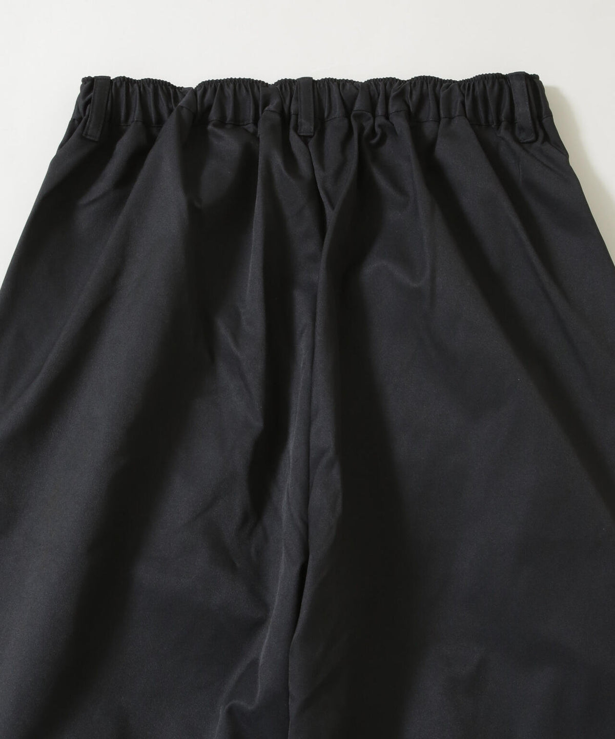 NORMANBROS/変形裾タックオーバーワイドパンツ 6726227003