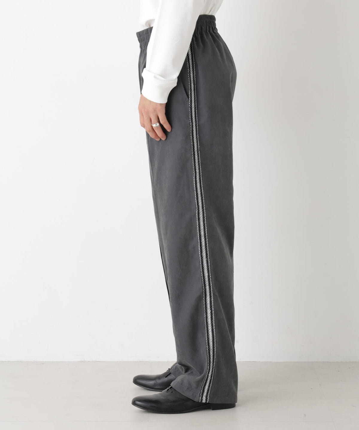 NORMANBROS トラックパンツ 6726227004