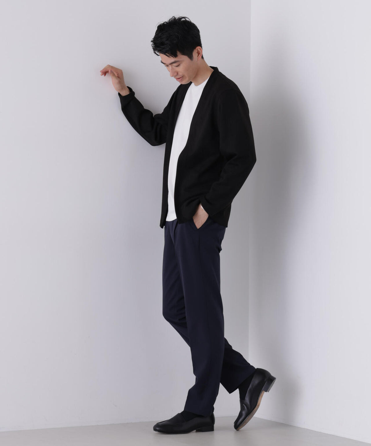 ALWAYS タイトテーパード スラックス 6726227201