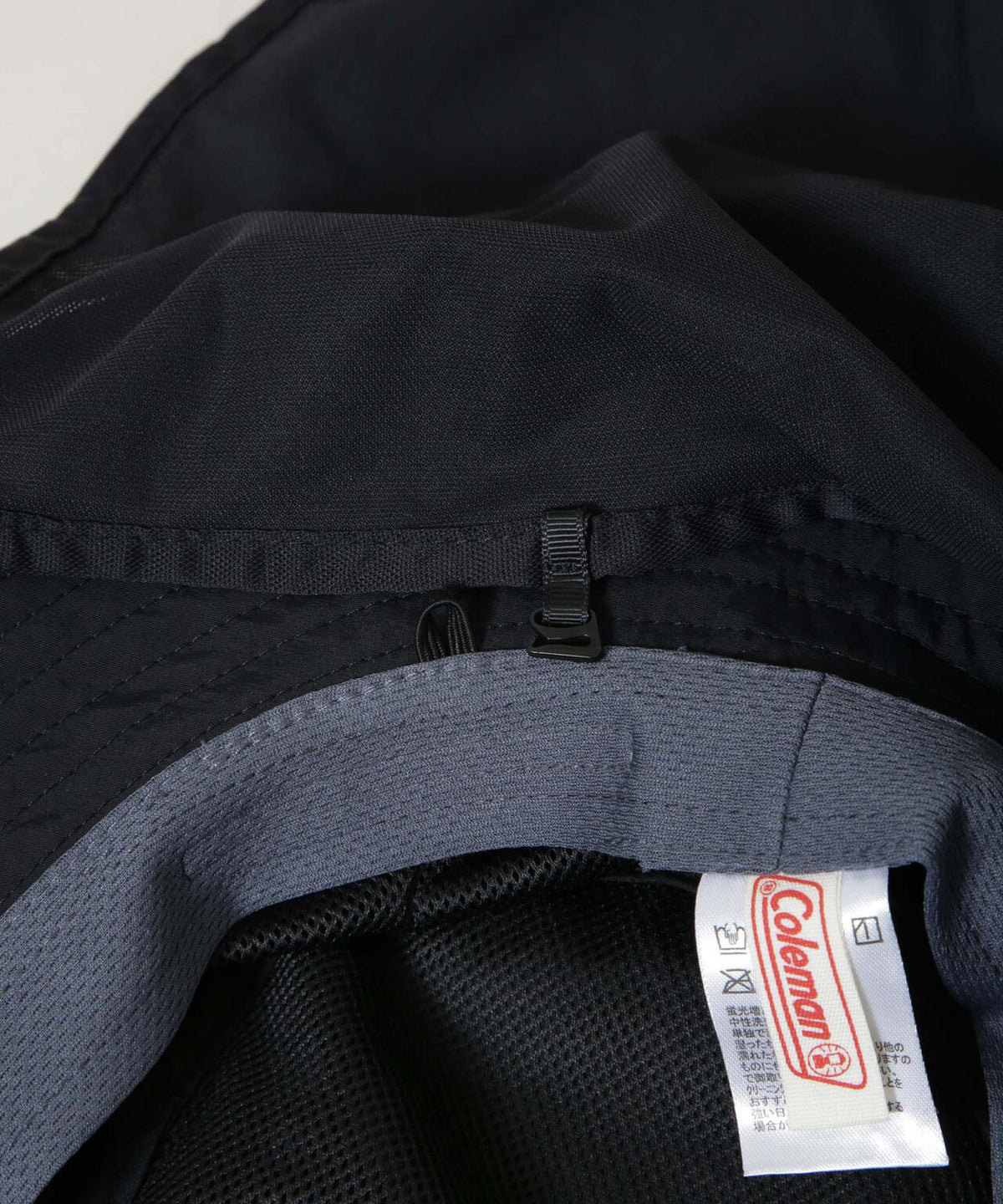 Coleman/タフタシェード付き アドベンチャーハット DARKROOM 6726239142