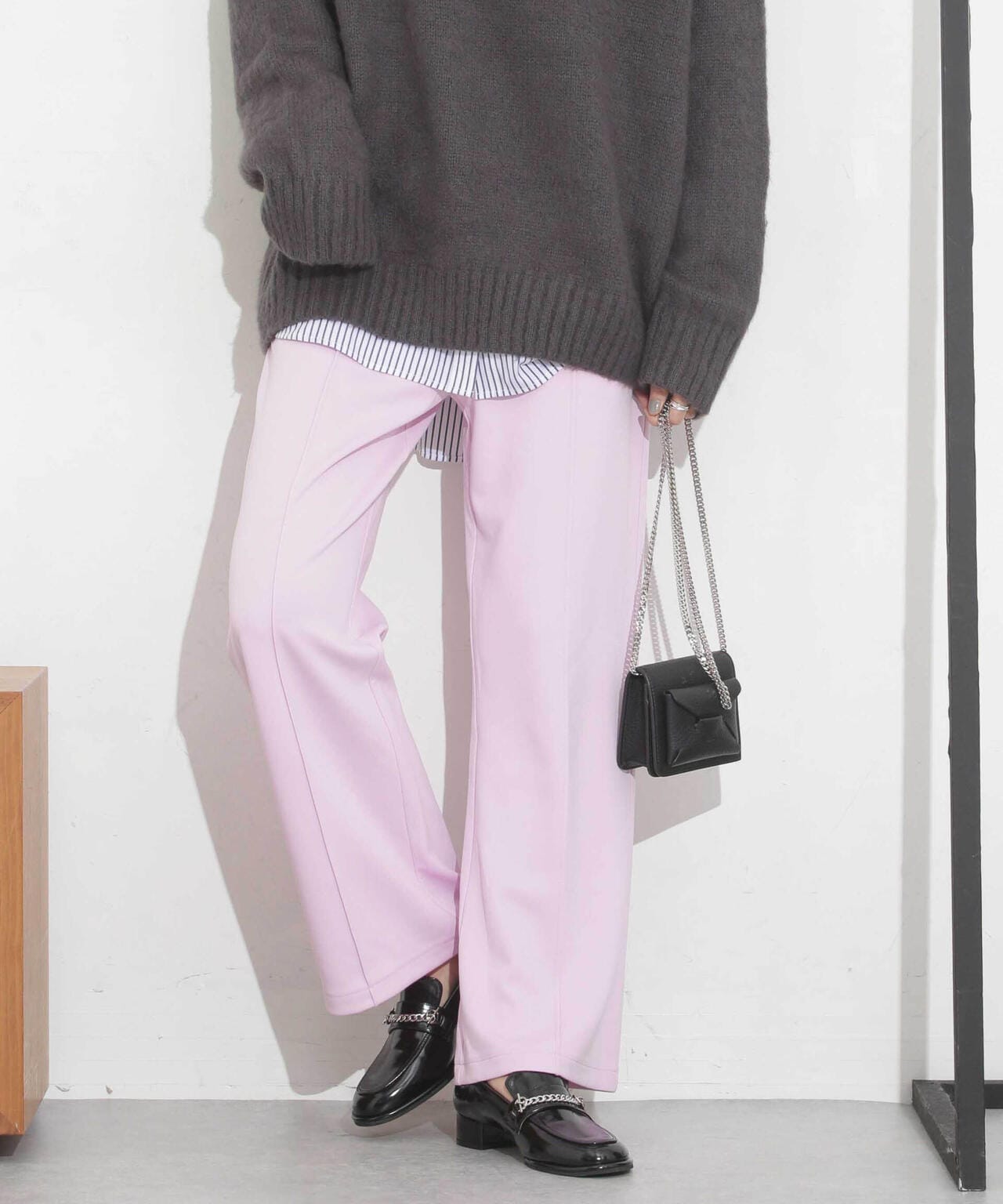 センタープレスカットポンチパンツ 6733227301
