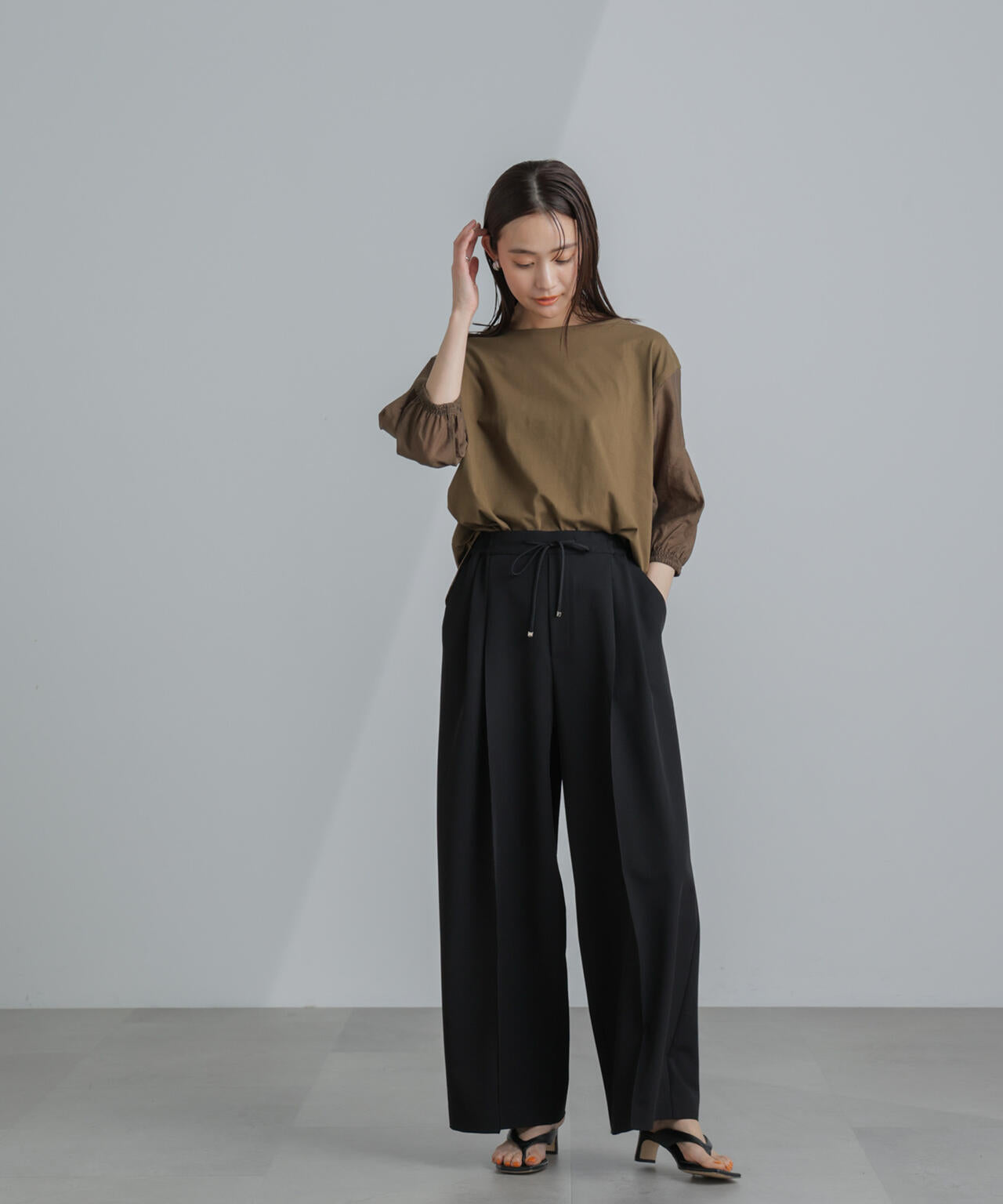 ピンタックスリーブカットプルオーバー 6734124310