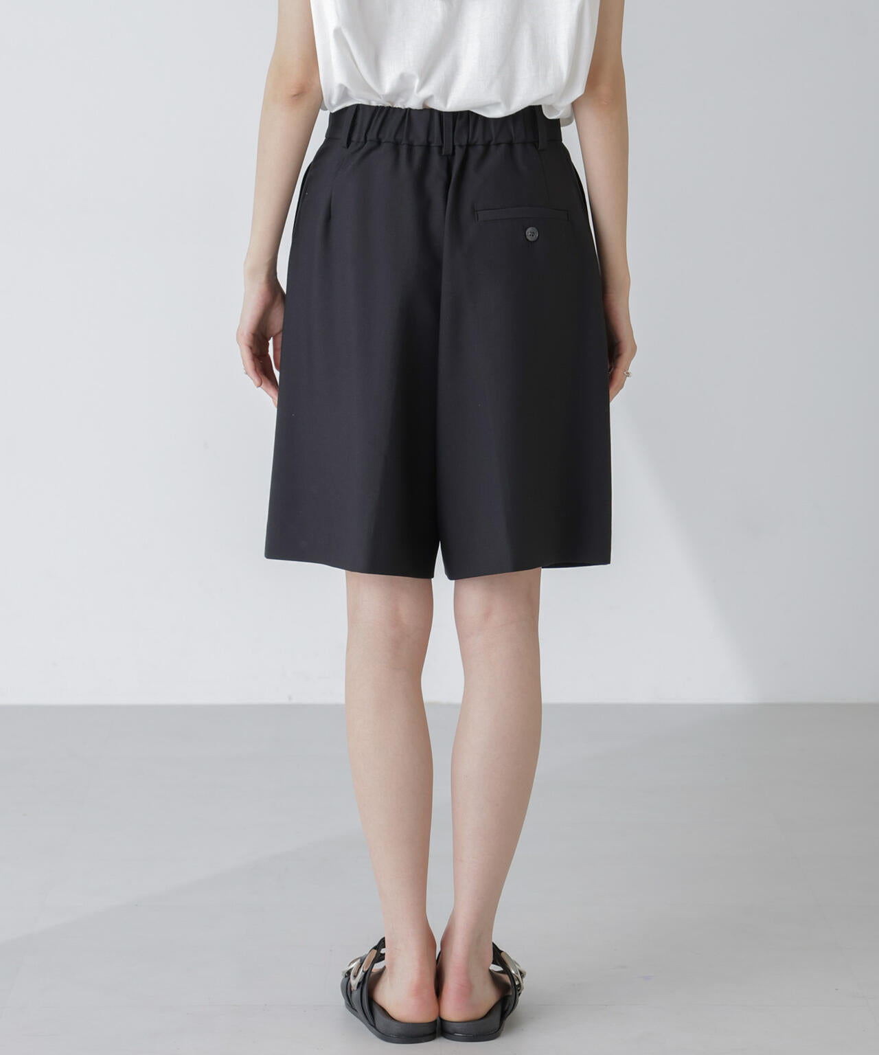 ツータックショートパンツ 6734128300