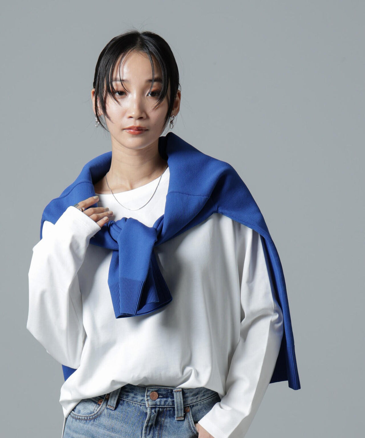 サイドスリットロングスリーブTシャツ 6735123306
