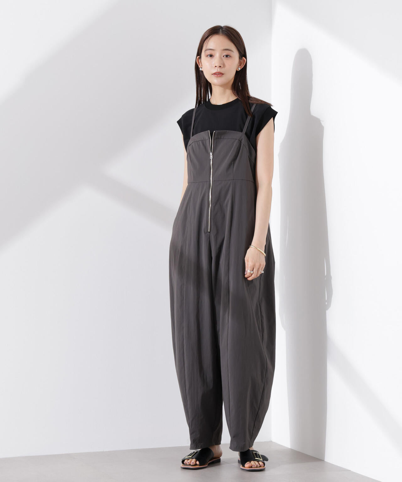 カットジョーゼットノースリーブTシャツ 6735124312