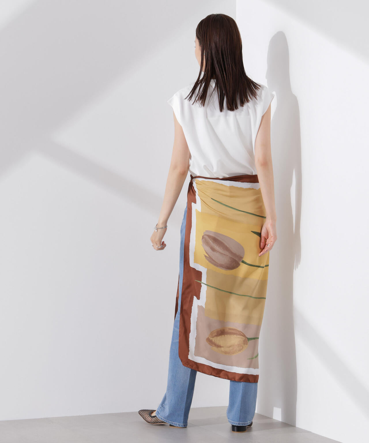 カットジョーゼットノースリーブTシャツ 6735124312