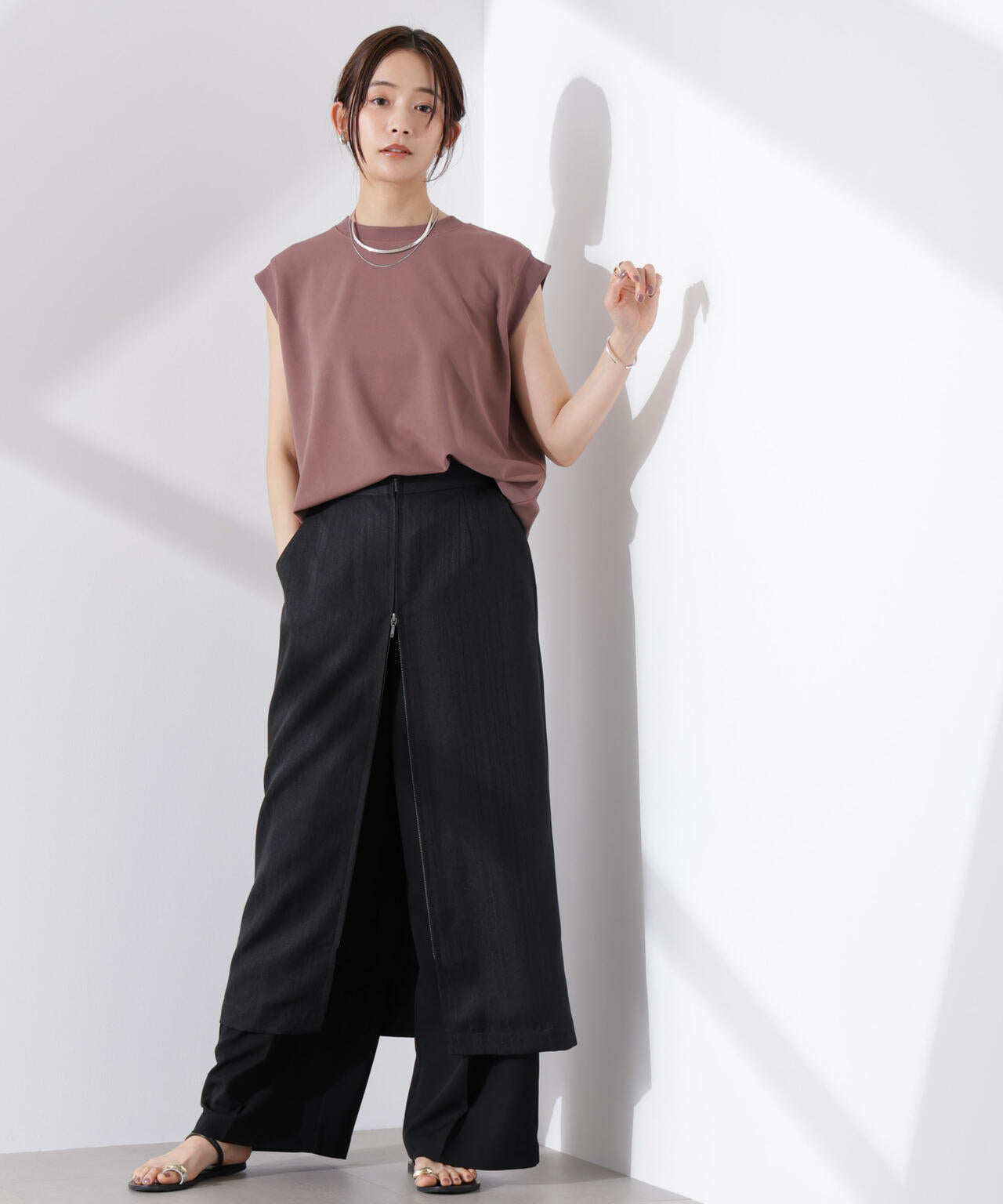 カットジョーゼットノースリーブTシャツ 6735124312