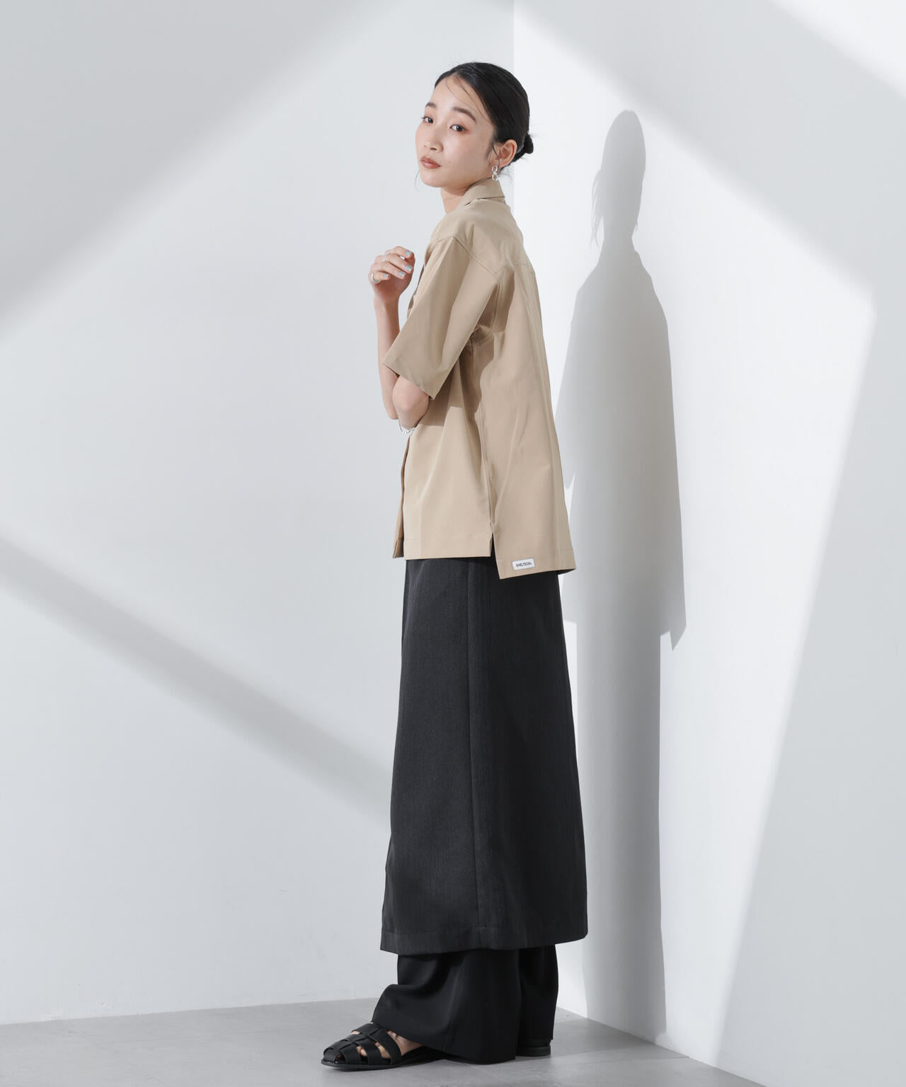 メタリックフロントZIPスリットタイトスカート 6735130307