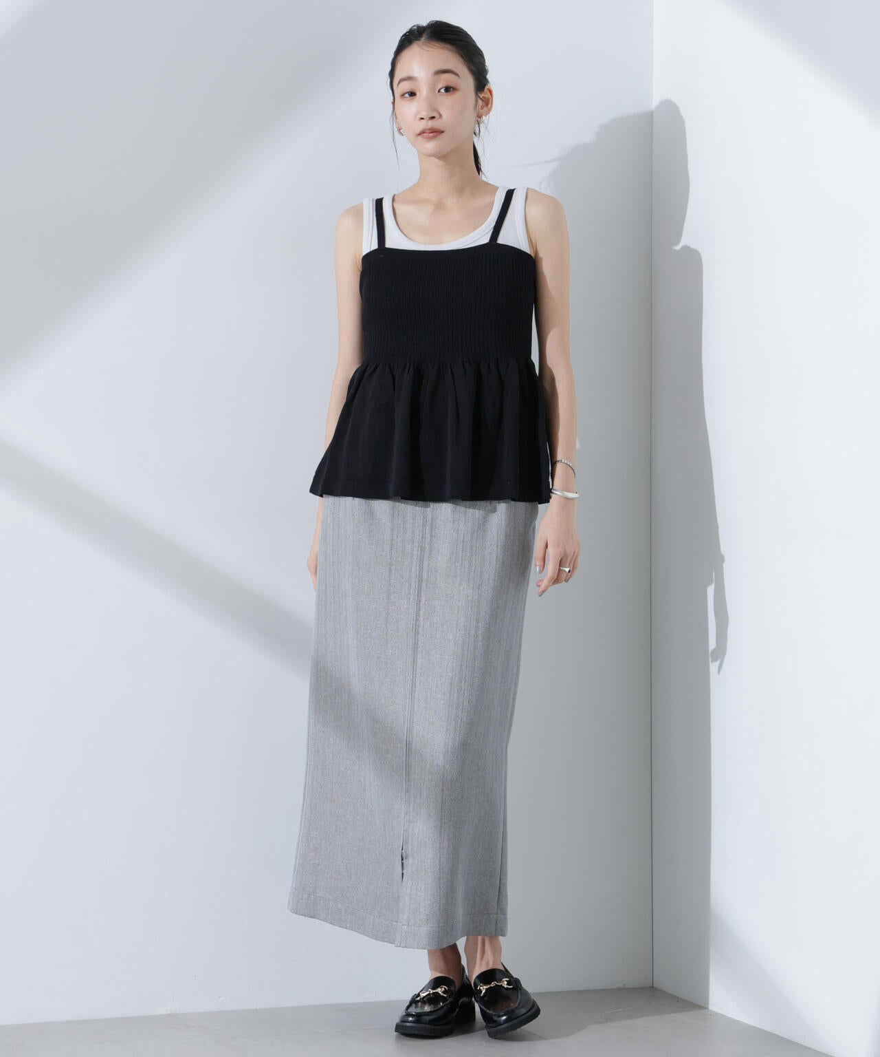 メタリックフロントZIPスリットタイトスカート 6735130307