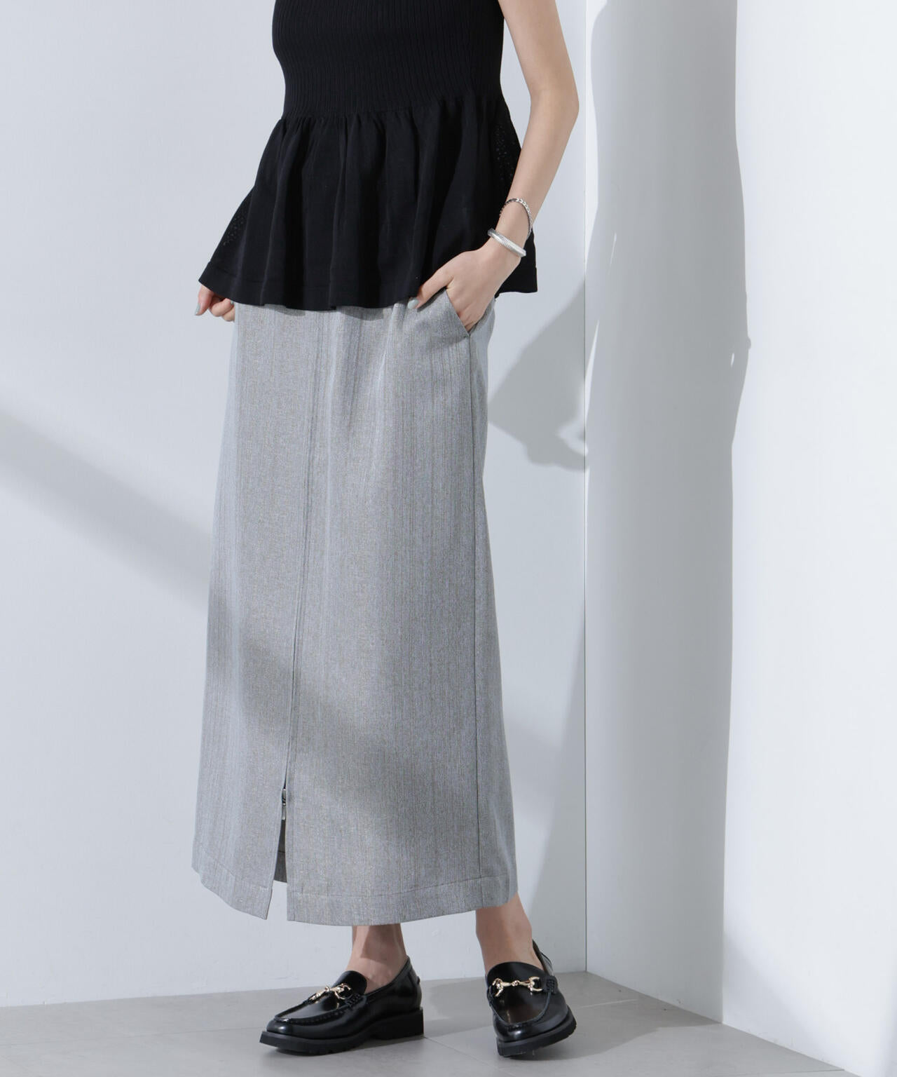 メタリックフロントZIPスリットタイトスカート 6735130307