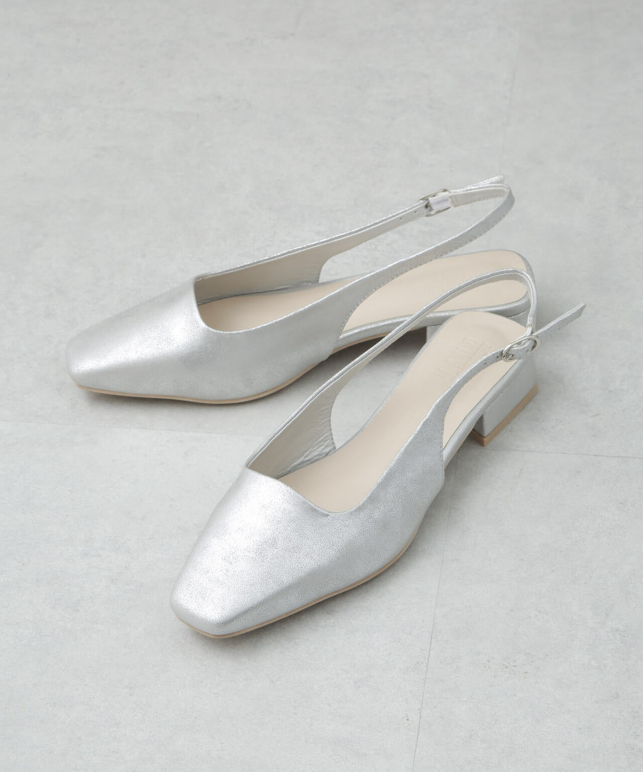 スリングバックスクエアトゥパンプス 6735133300