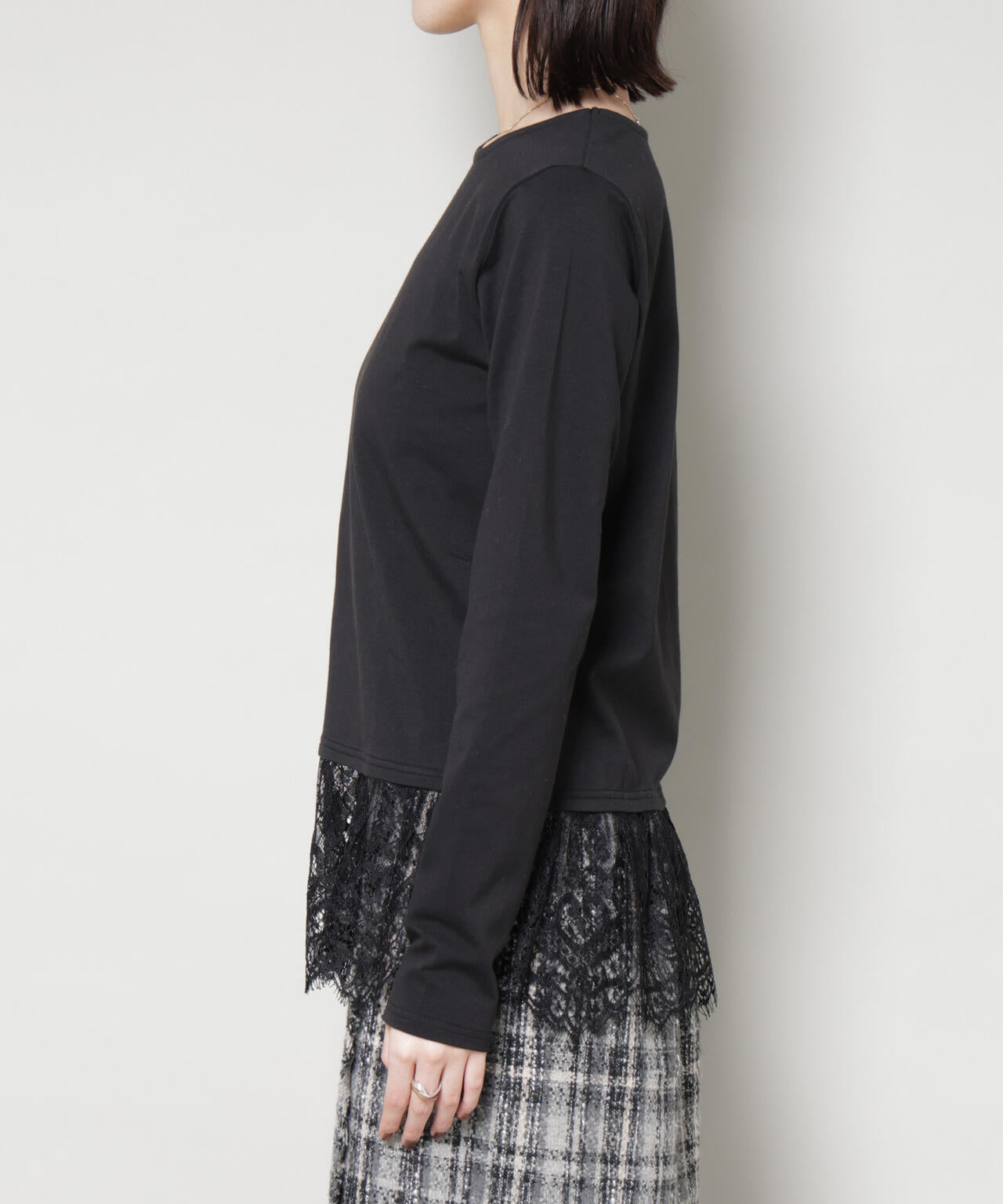 裾レースドッキングロングTシャツ 6735223319