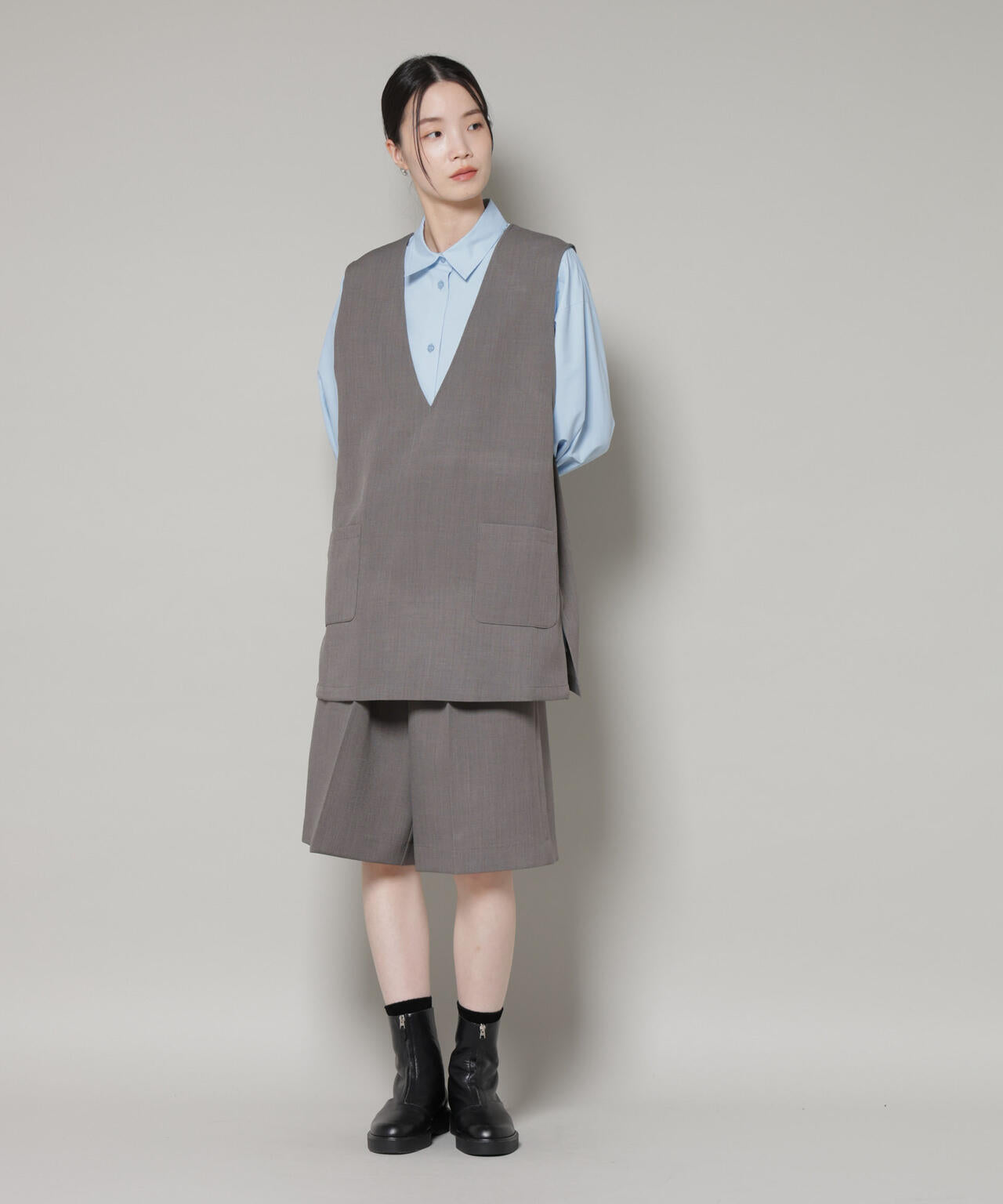 Vネックベスト×ハーフパンツ セットアップ 6736119301