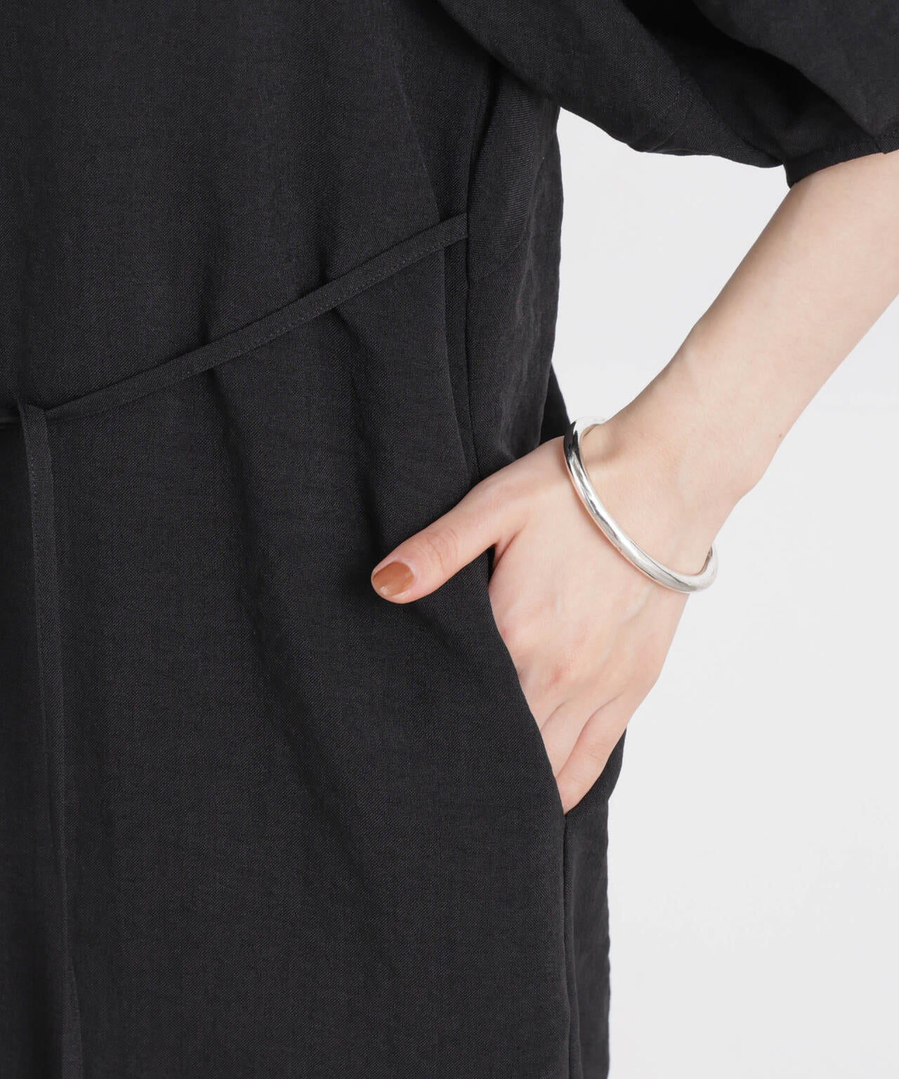 多機能リネンライク前後2wayランタンスリーブワンピース 6736119318