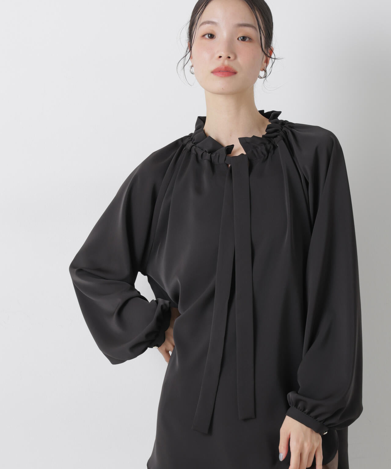 フリルカラーボータイブラウス 6736120306