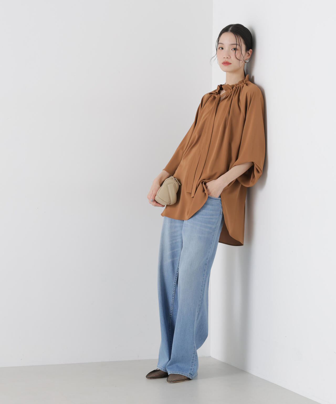 フリルカラーボータイブラウス 6736120306