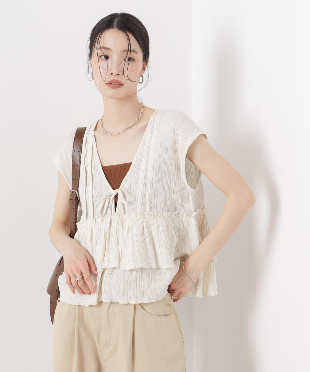 シャーリング楊柳ティアードフリルブラウス 6736121313