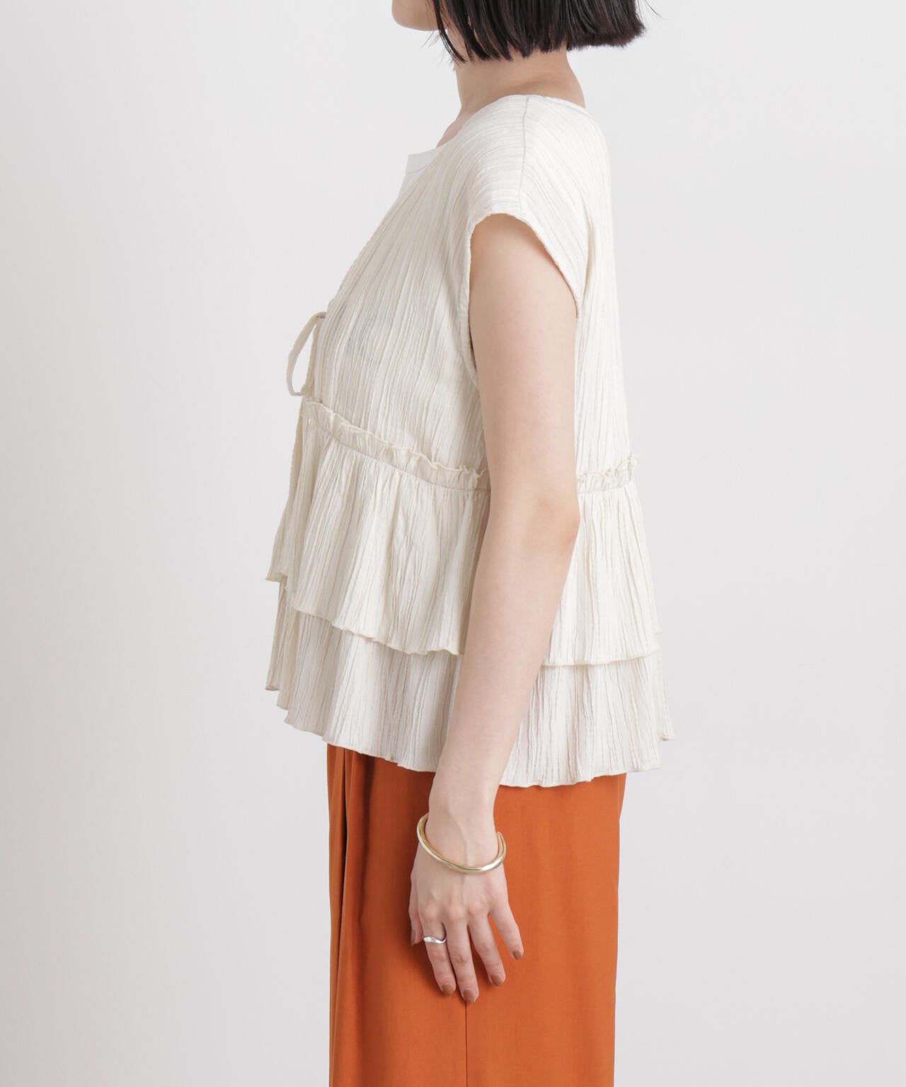 シャーリング楊柳ティアードフリルブラウス 6736121313