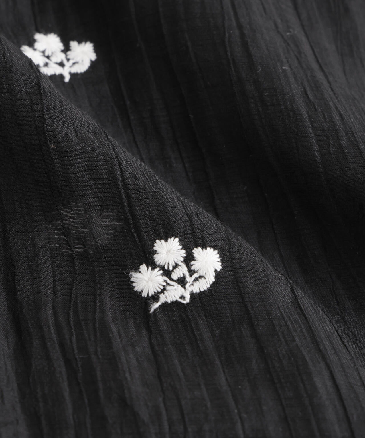 小花柄エンブロイダリーシアーワイドブラウス 6736121314