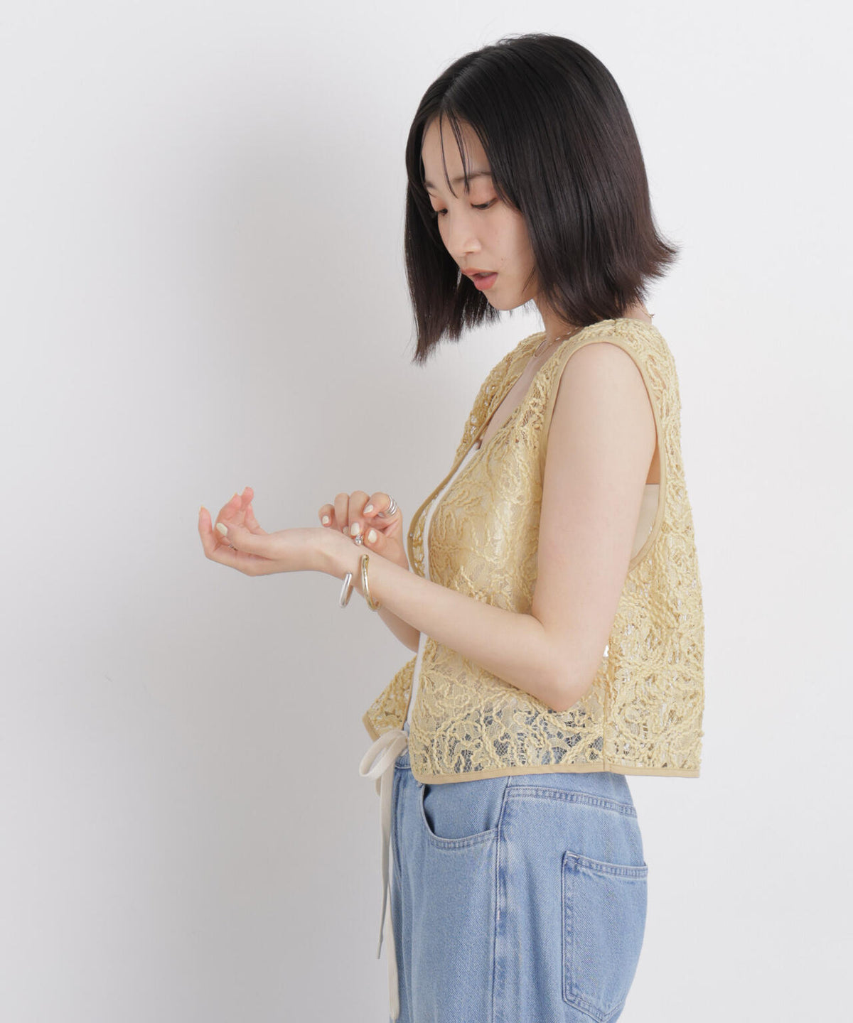 刺繍レースショートジレ 6736121321