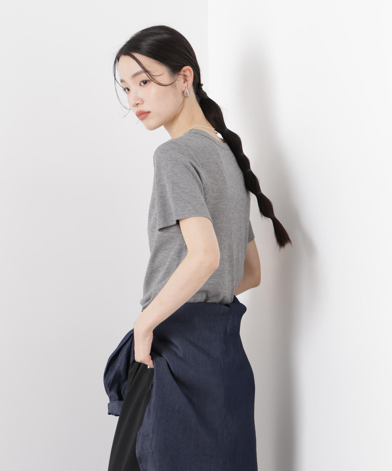 ラメリブカットクルーネックTシャツ 6736124316