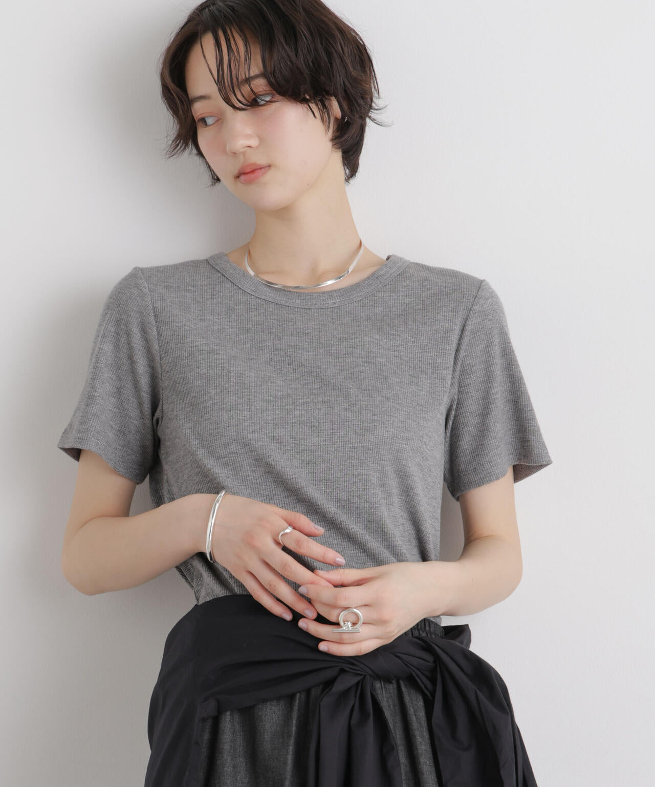 ラメリブカットクルーネックTシャツ 6736124316