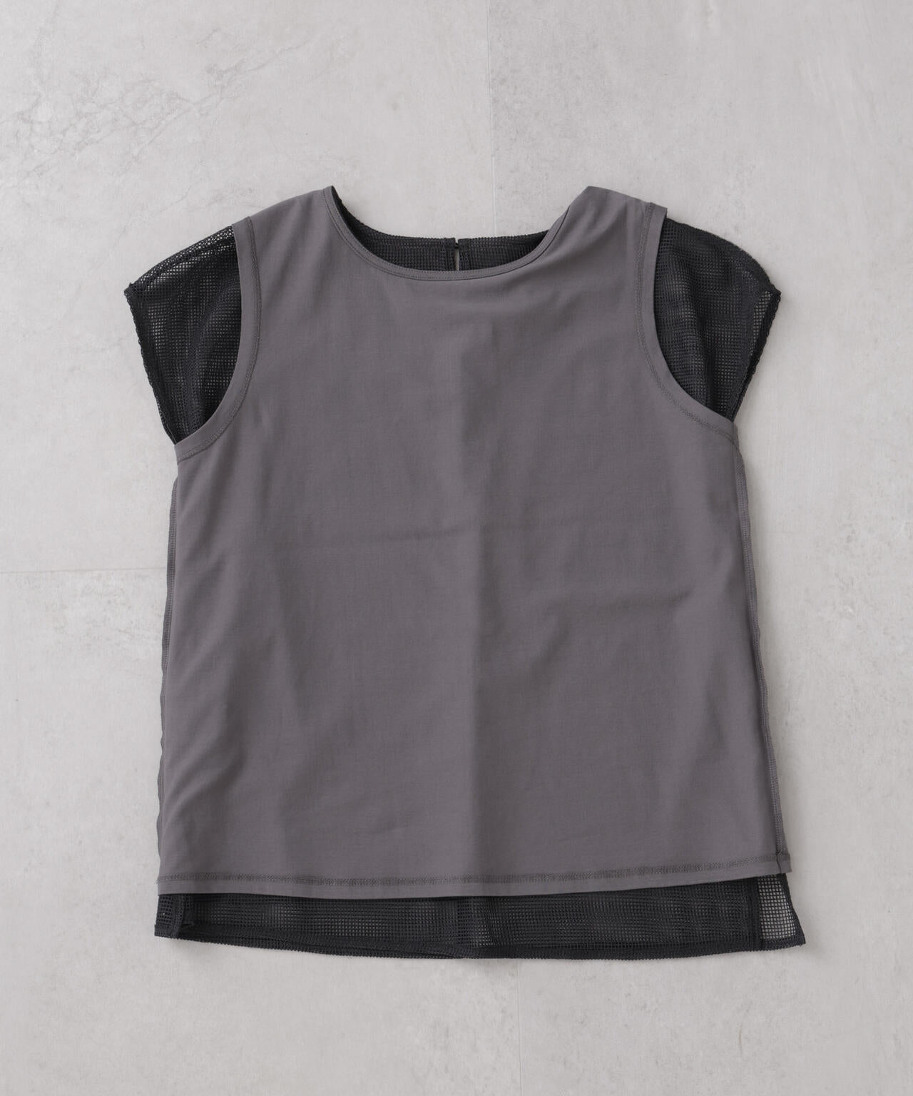 カラミメッシュレイヤードカットトップス 6736124334
