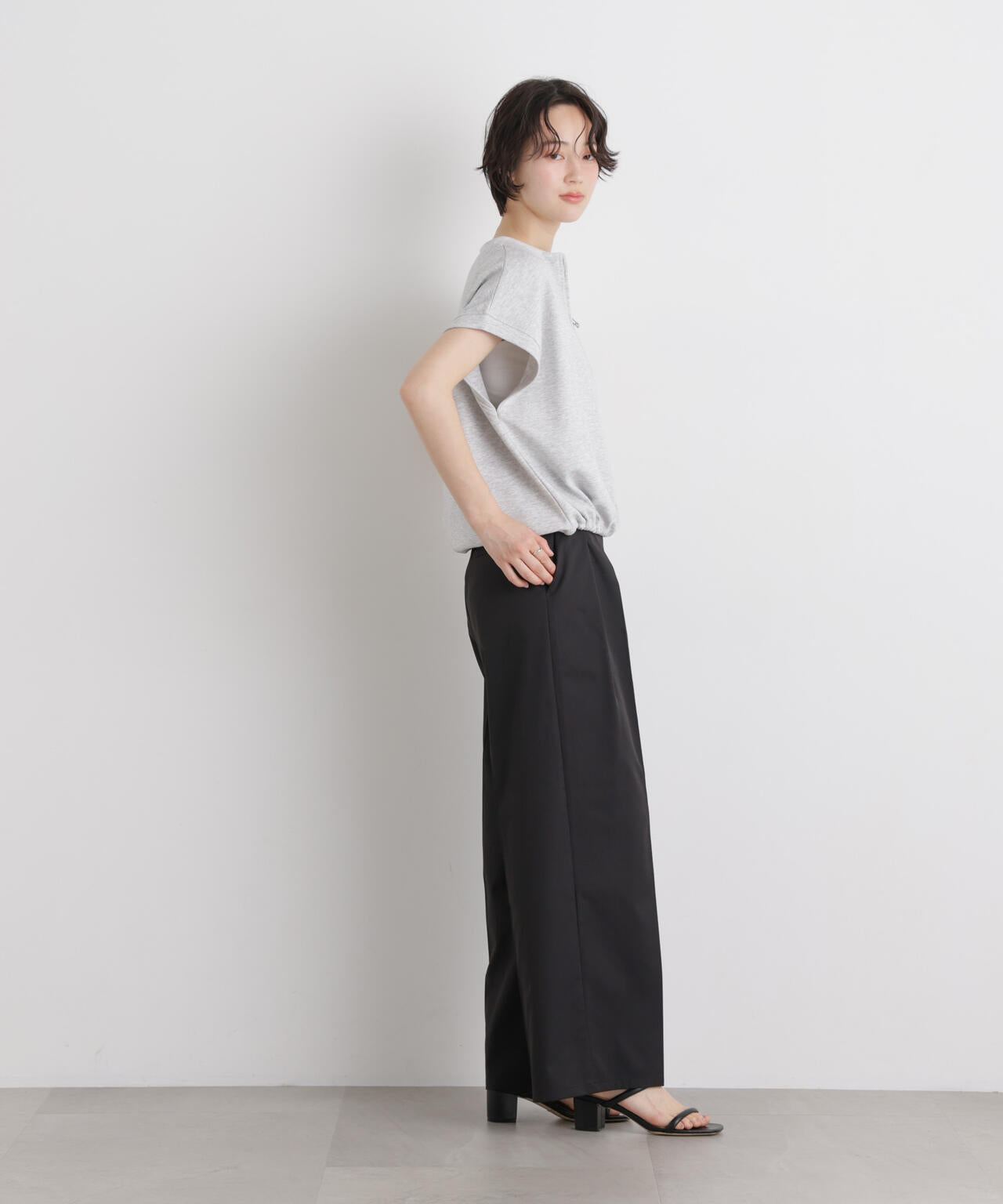 エバークリース加工タックワイドセンタープレスパンツ 6736127324
