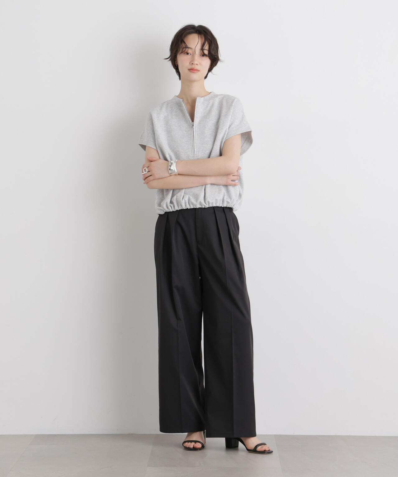 エバークリース加工タックワイドセンタープレスパンツ 6736127324
