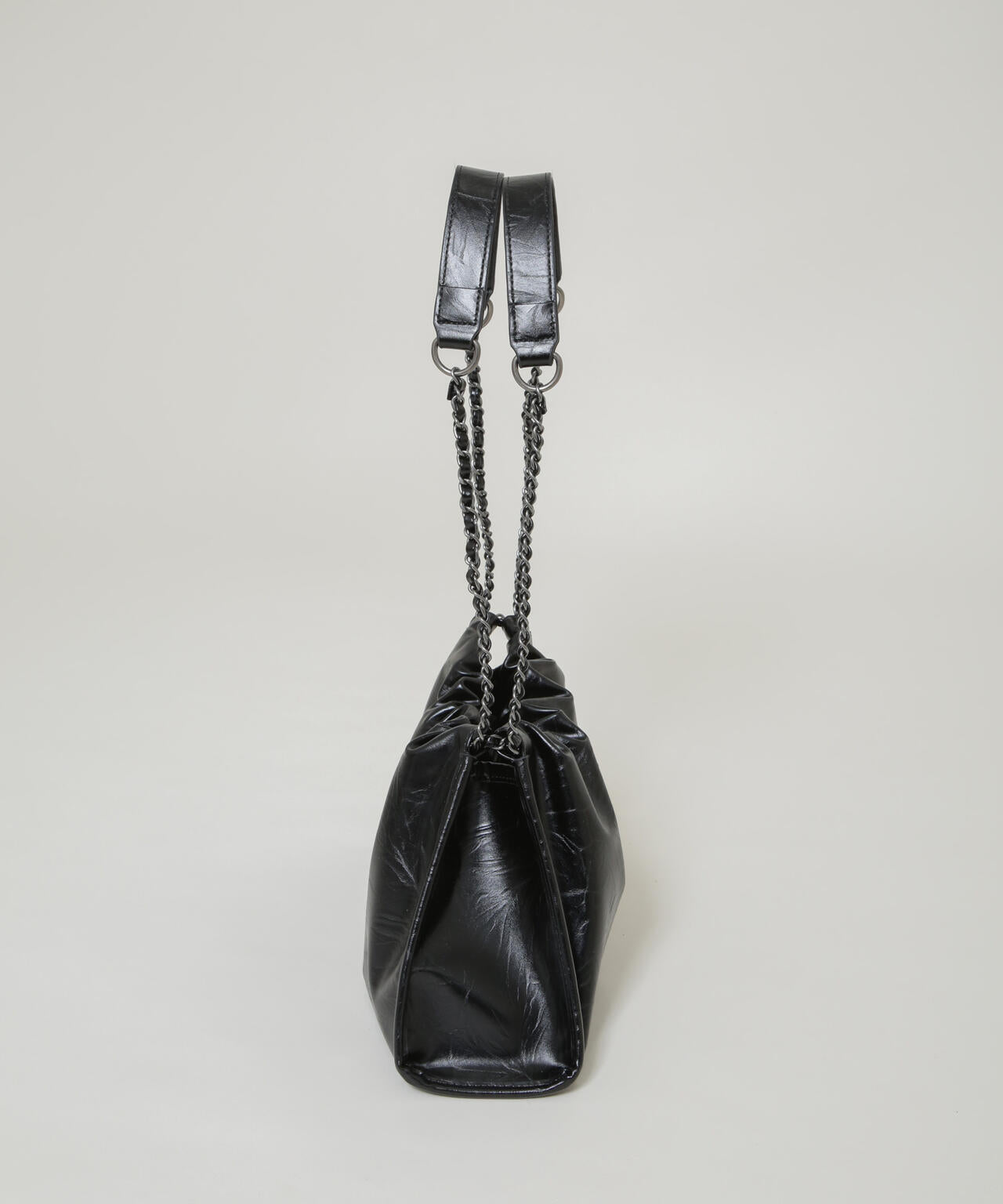 チェーンショルダーギャザーバッグ 6736132300