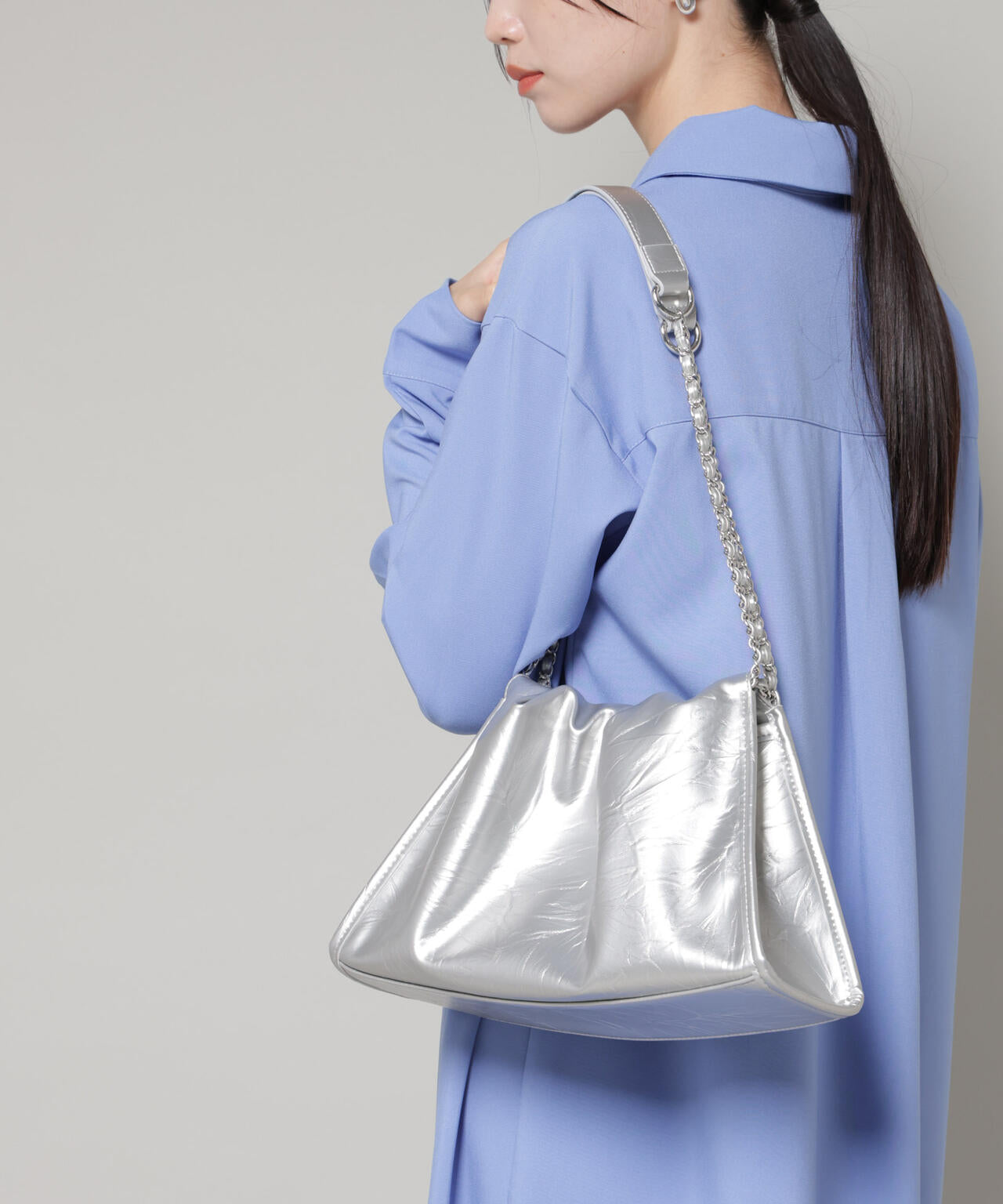 チェーンショルダーギャザーバッグ 6736132300