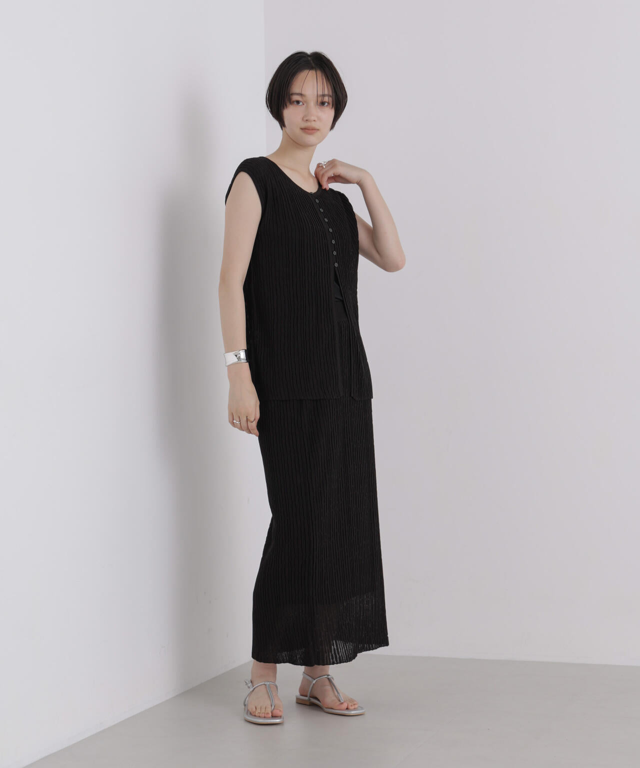 前後2way楊柳ライクニット多ボタンノースリーブトップス(セットアップ可) 6736222309
