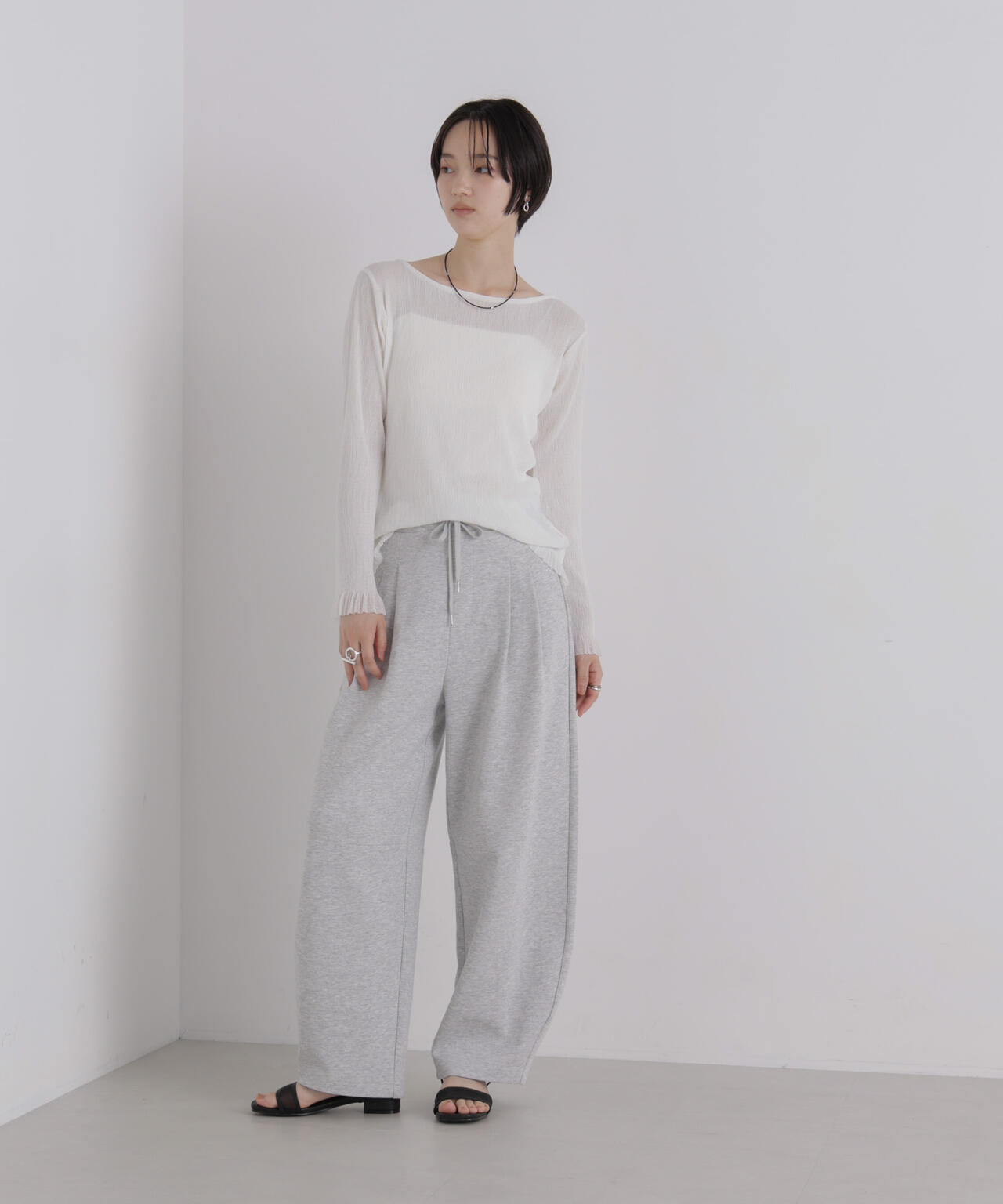 シアープリーツカットロングスリーブトップス 6736223306
