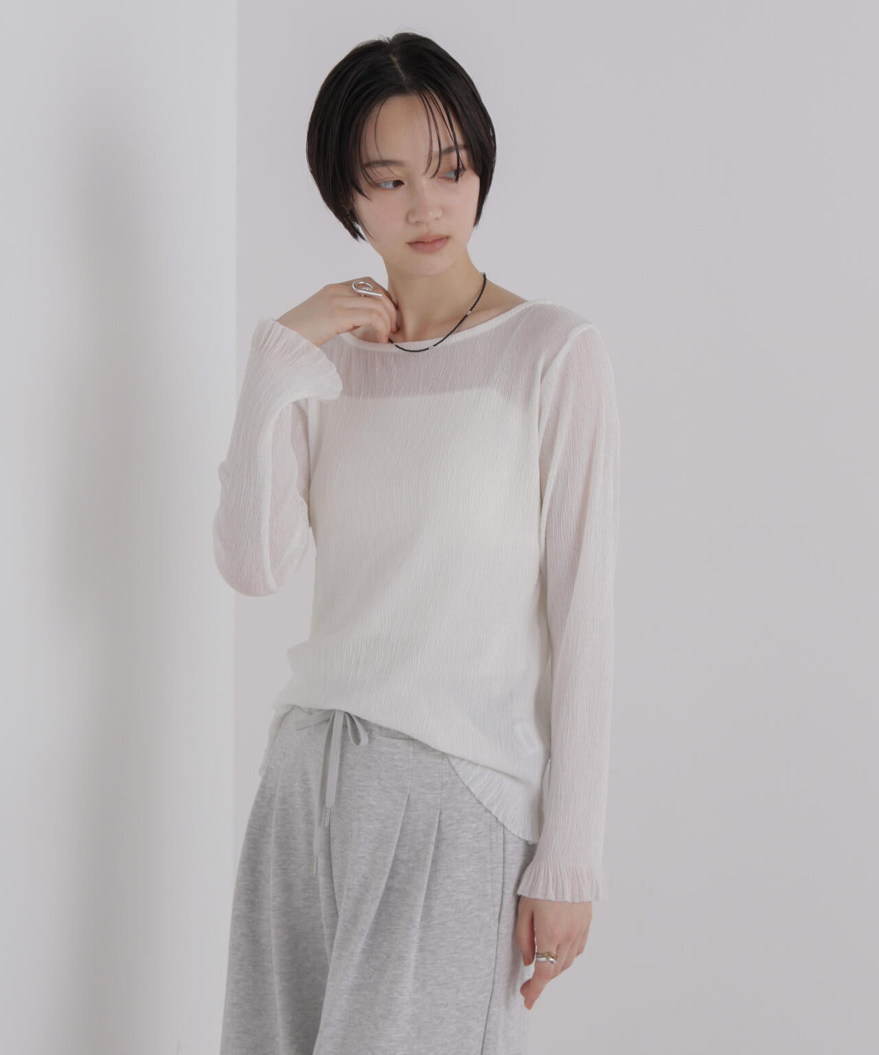 シアープリーツカットロングスリーブトップス 6736223306