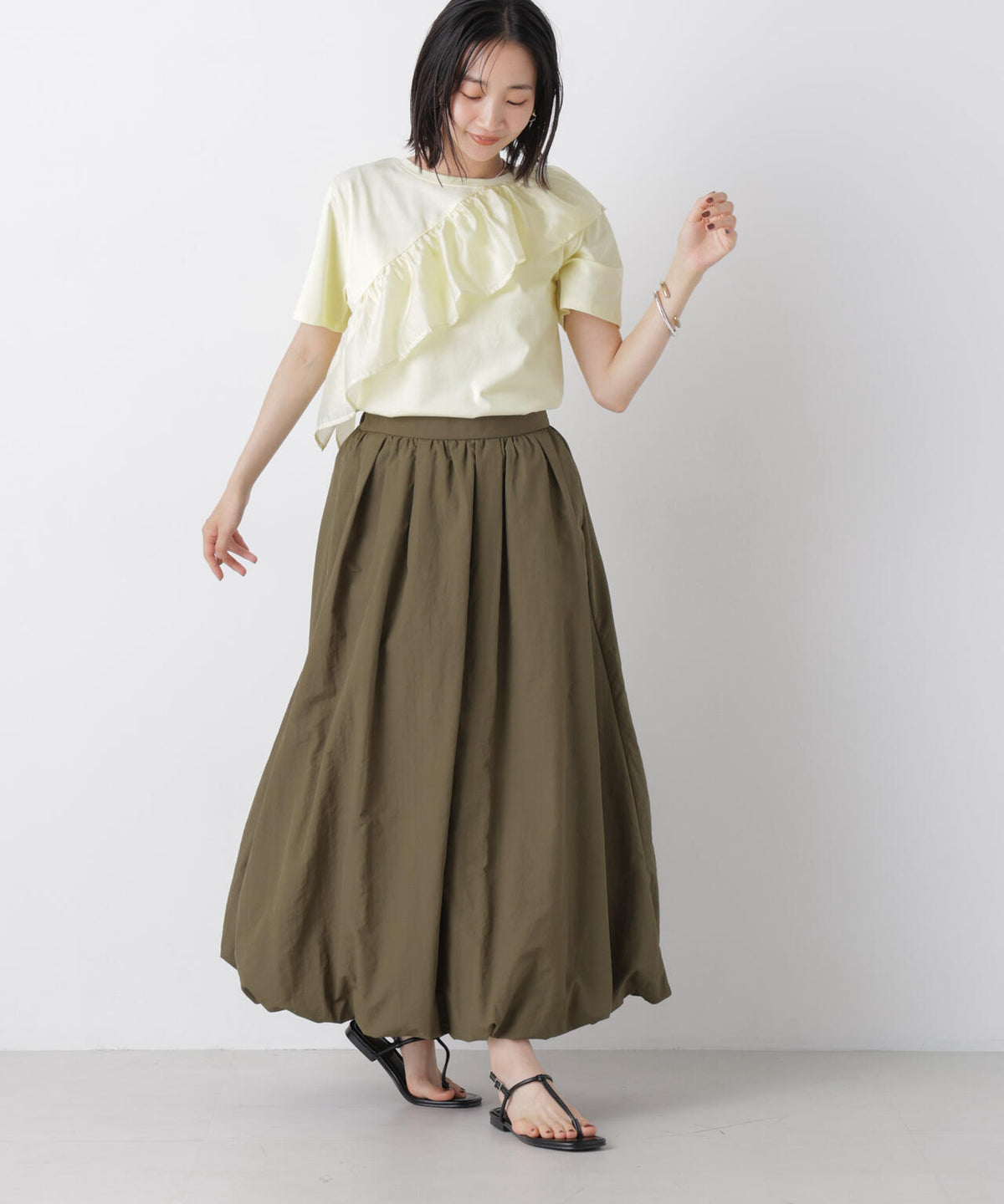 アシンメトリーフリル異素材コンビTシャツ 6736224300
